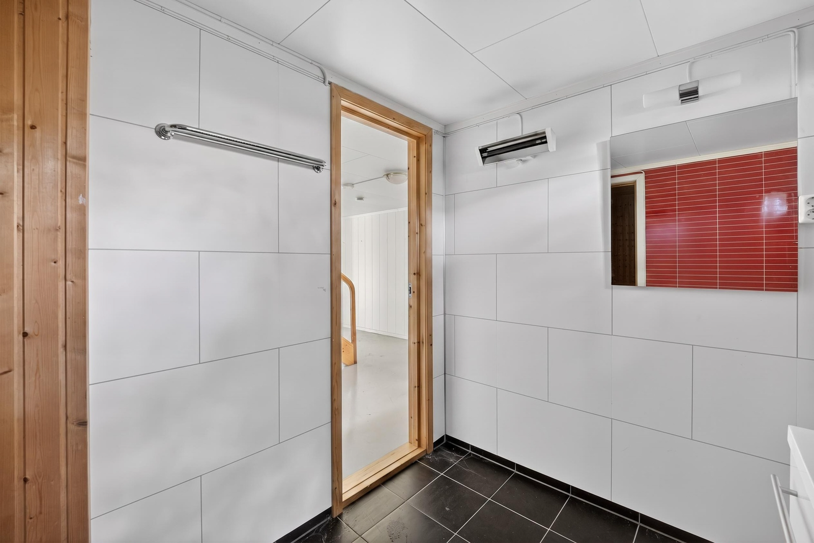 Badet i kjelleren Galleribilde
