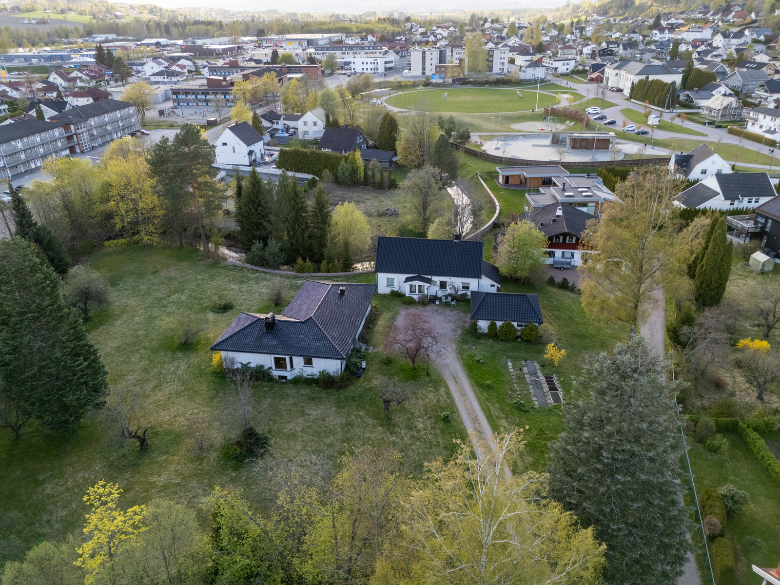 Oversiktsbilde som viser eiendommens størrelse og plassering i området Galleribilde
