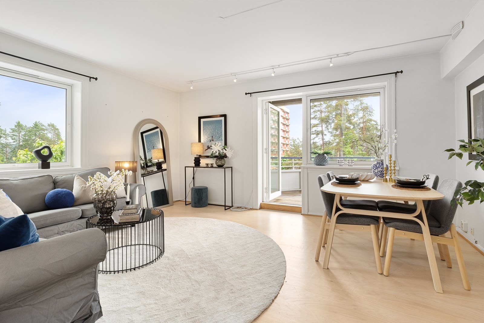 Velkommen til Kvartsveien 11! - En innholdsrik 2-roms i 3. etasje på Lambertseter. Foto: Haakon Brox Galleribilde