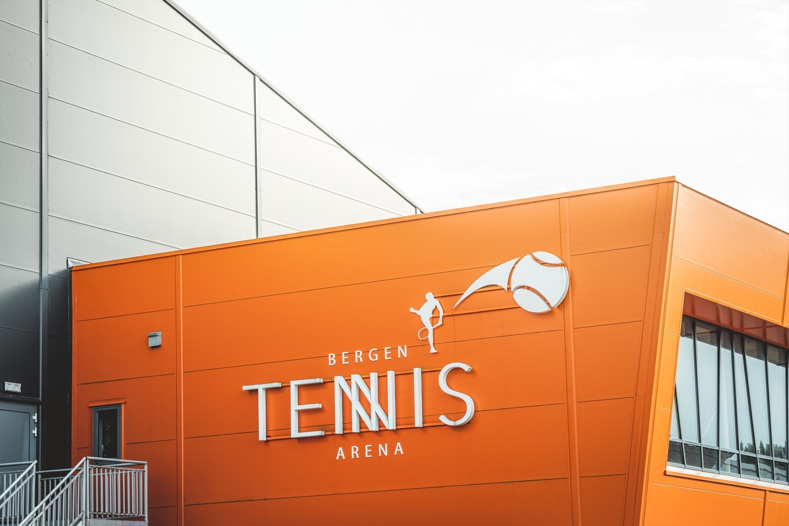 For den sportsinteresserte er det kort vei til anlegg som Bergen Tennis Arena. Galleribilde
