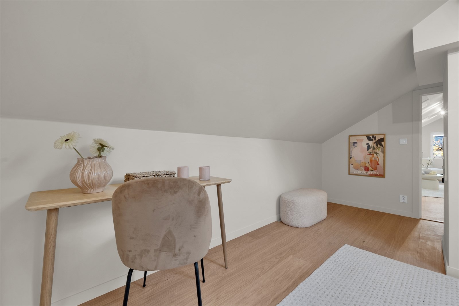 Soverom i loftsetasje Galleribilde