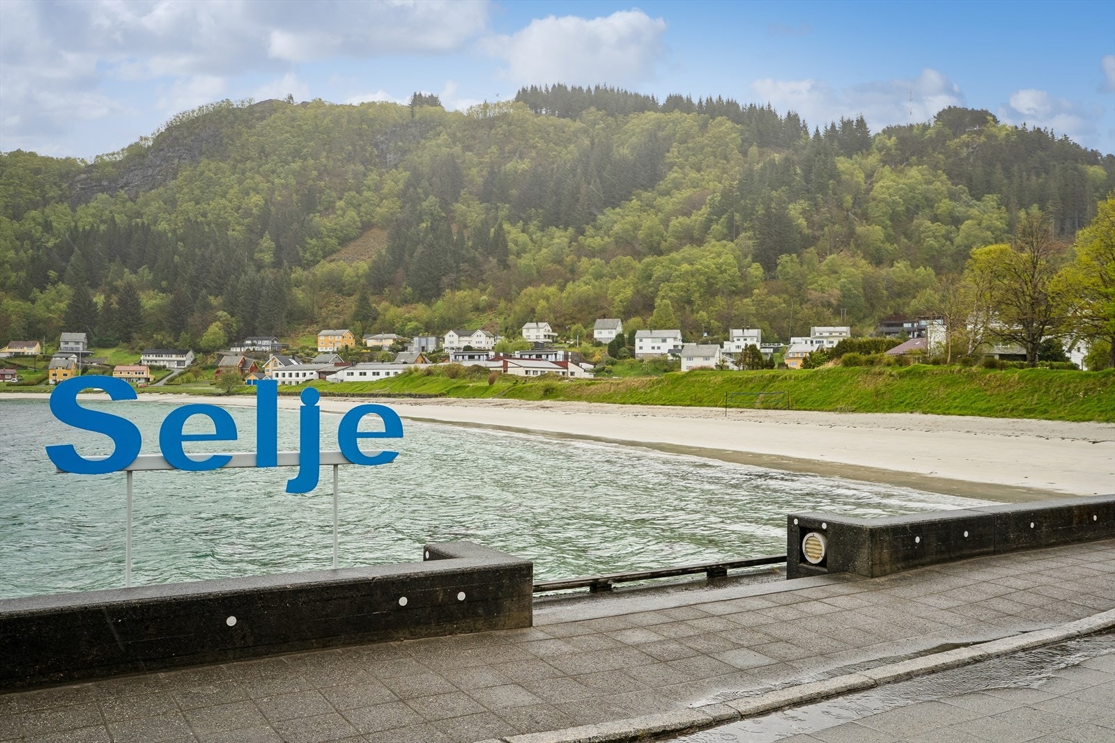 Nær Galleribilde