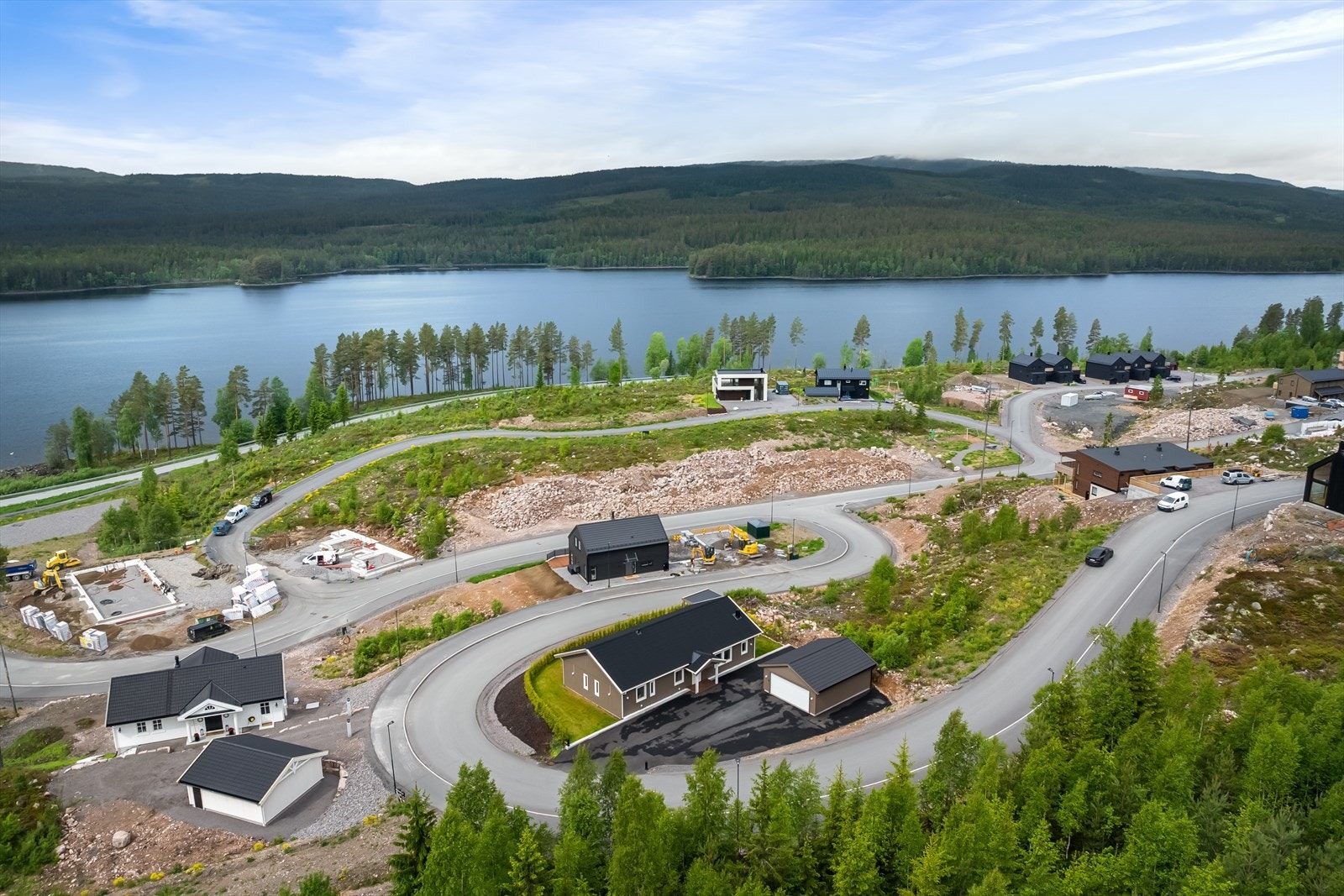Nytt boligfelt i naturskjønne omgivelser, rett utenfor Harestua sentrum. Galleribilde