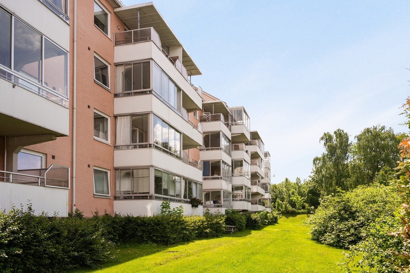 Fantastisk beliggenhet for deg som ønsker å bo rolig, men svært sentralt Galleribilde