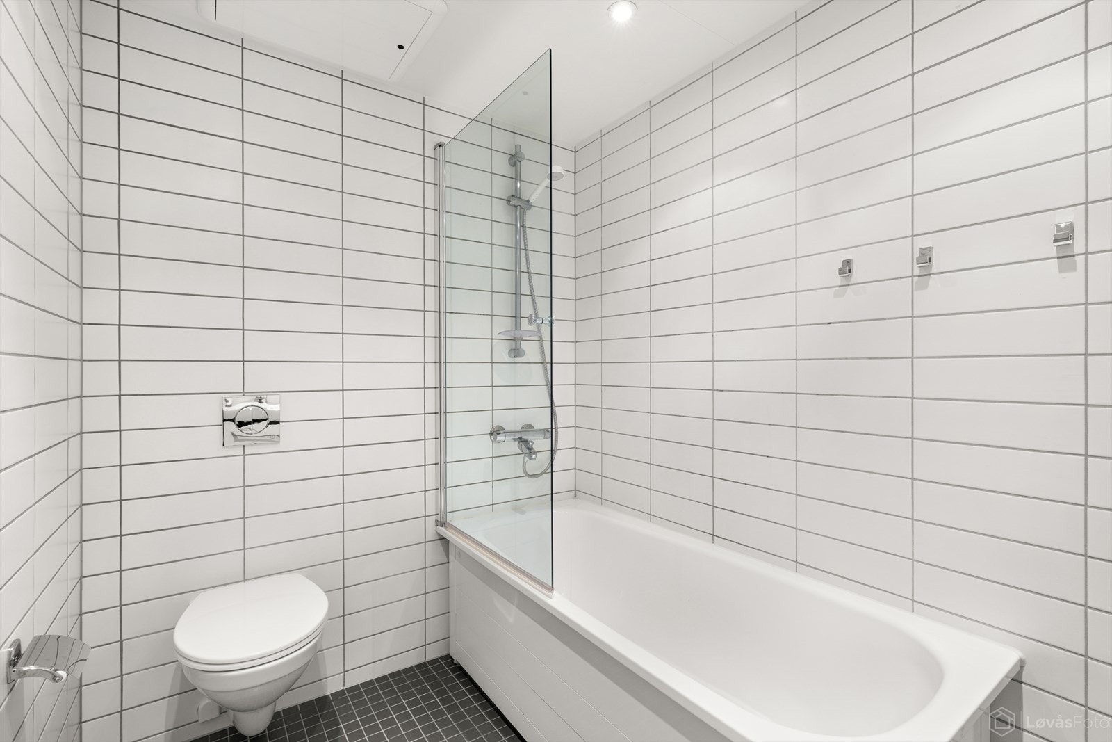 Badet har også varmekabler i gulv. Galleribilde