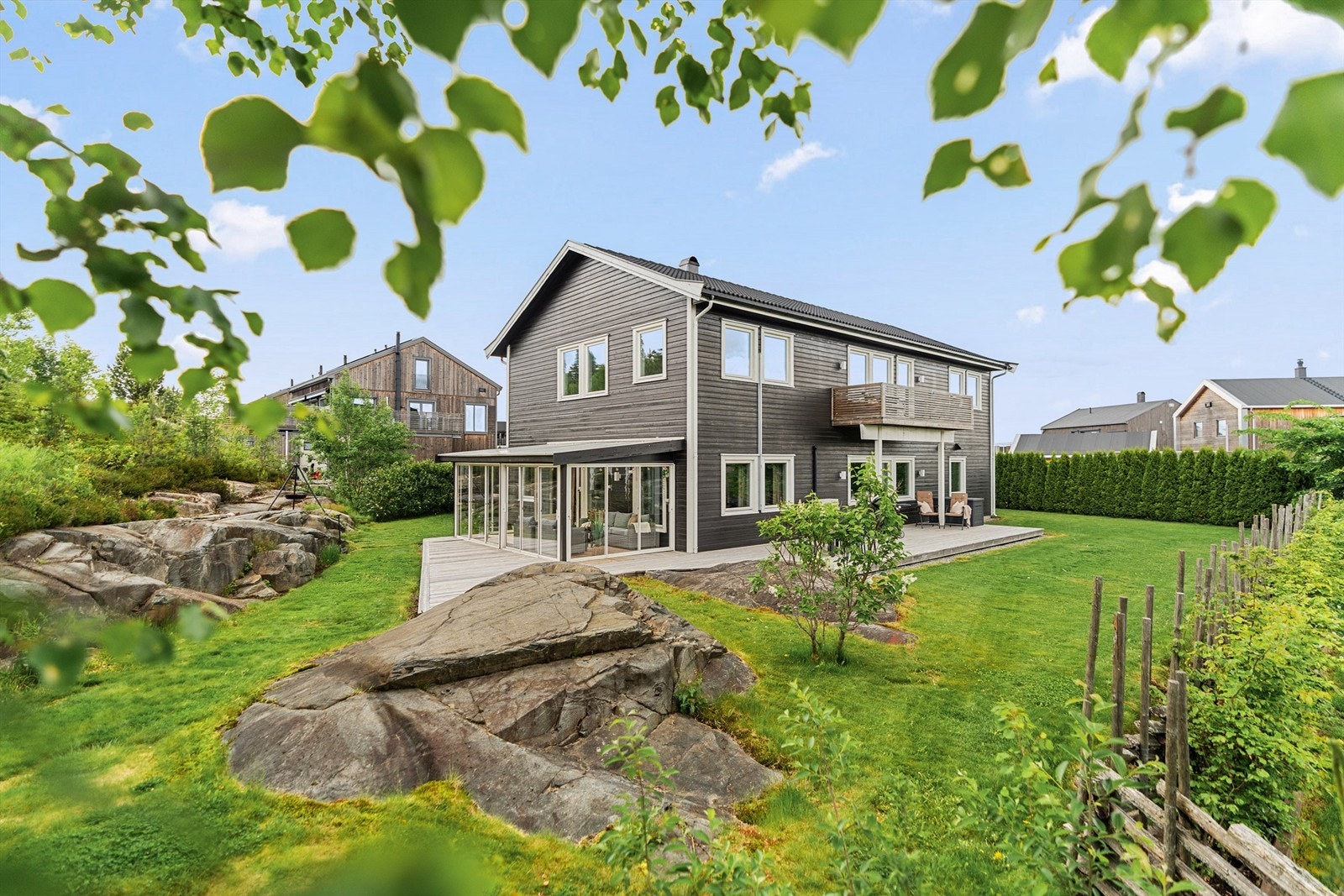 Eiendomsmegler Krogsveen v/Siv S Ostrø ønsker velkommen til Brådalsfjellet 66!
Foto: Stefan Borup Galleribilde