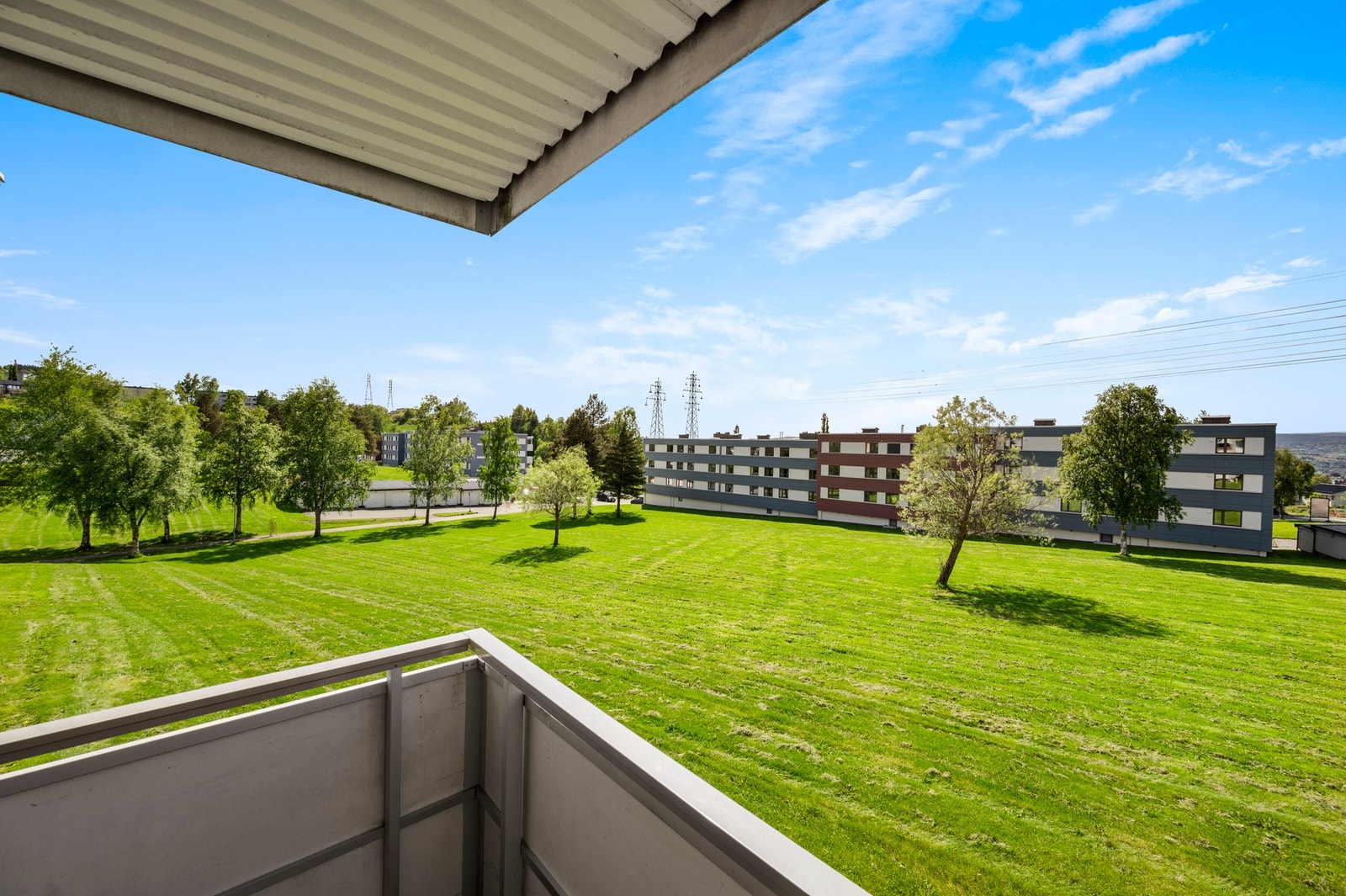Utsikt fra balkongen. Galleribilde