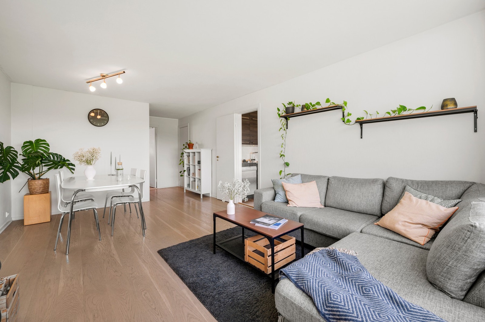 Den gode planløsningen gjør det enkelt å møblere etter eget ønske. Galleribilde