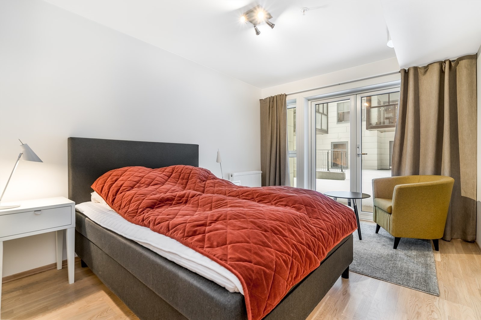 Sameiet disponerer et møblerte gjesterom som kan leies av beboerne ved besøk av familie og venner. Galleribilde