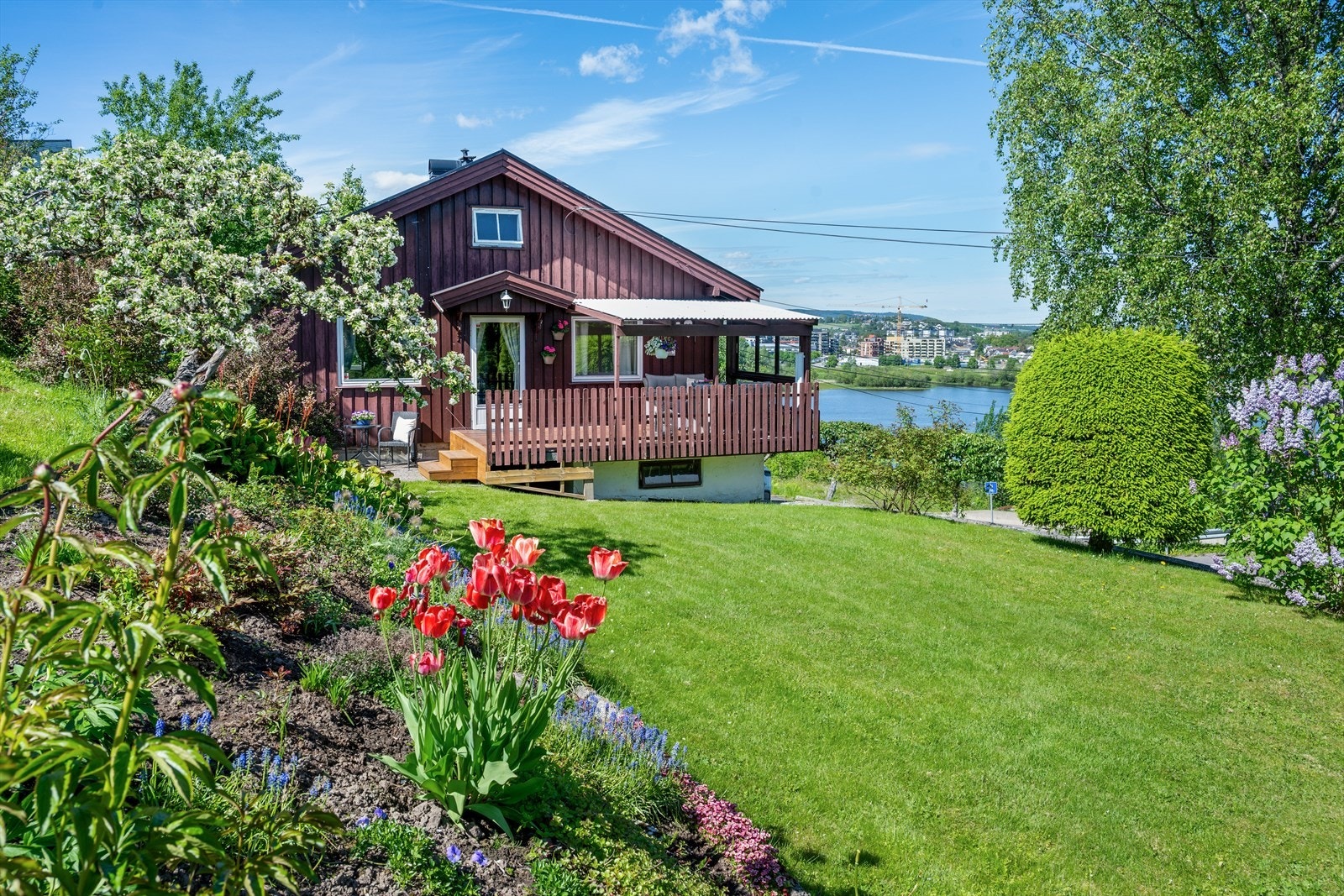 Aktiv Eiendomsmegling har gleden av å presentere Øgardsvegen 1! Foto: Heidi Hexeberg Galleribilde