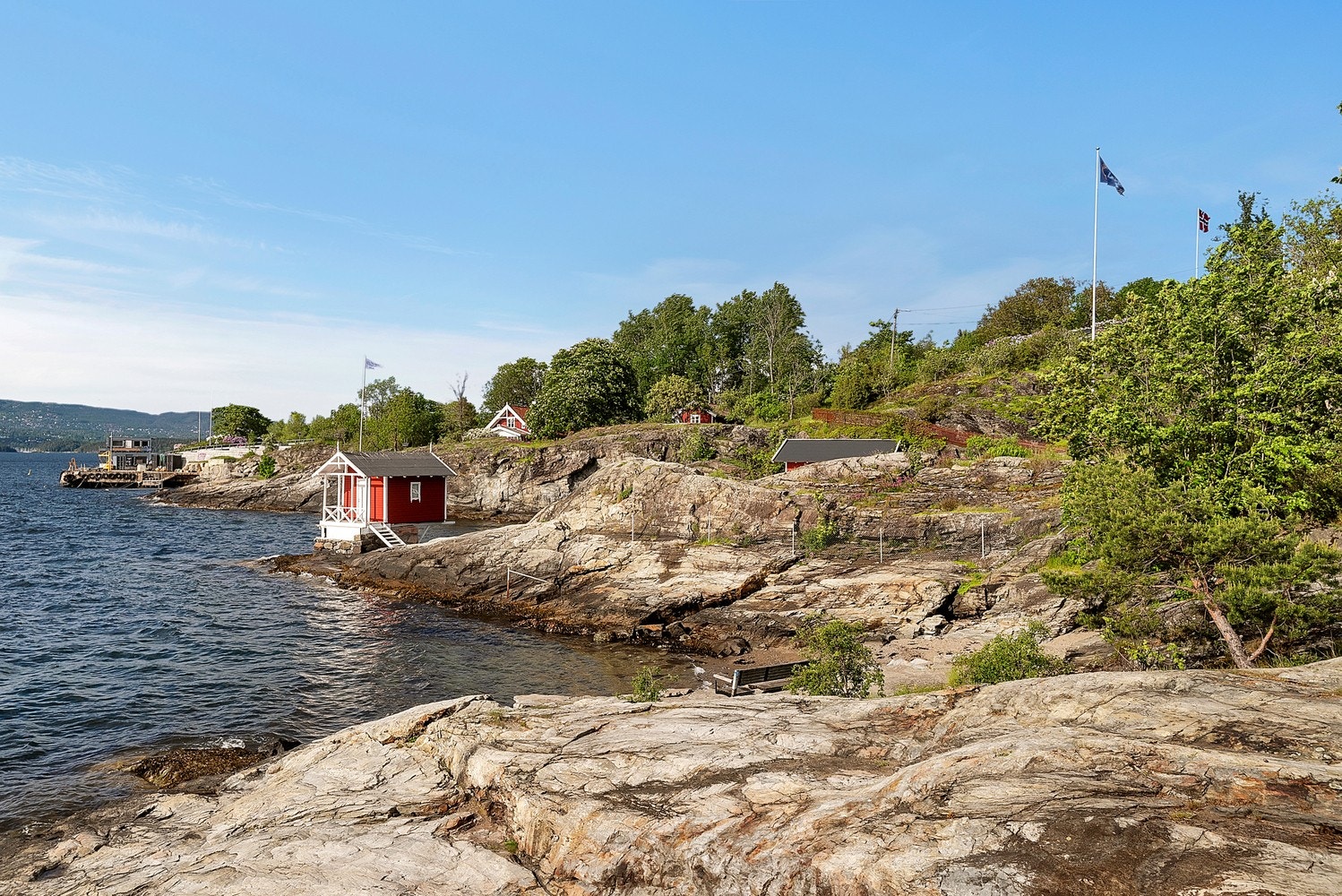 Hornstranda badeplass ligger kun fire minutters gange unna. Galleribilde
