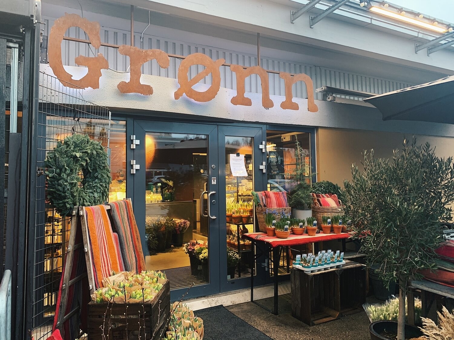 Grønn kafe Galleribilde