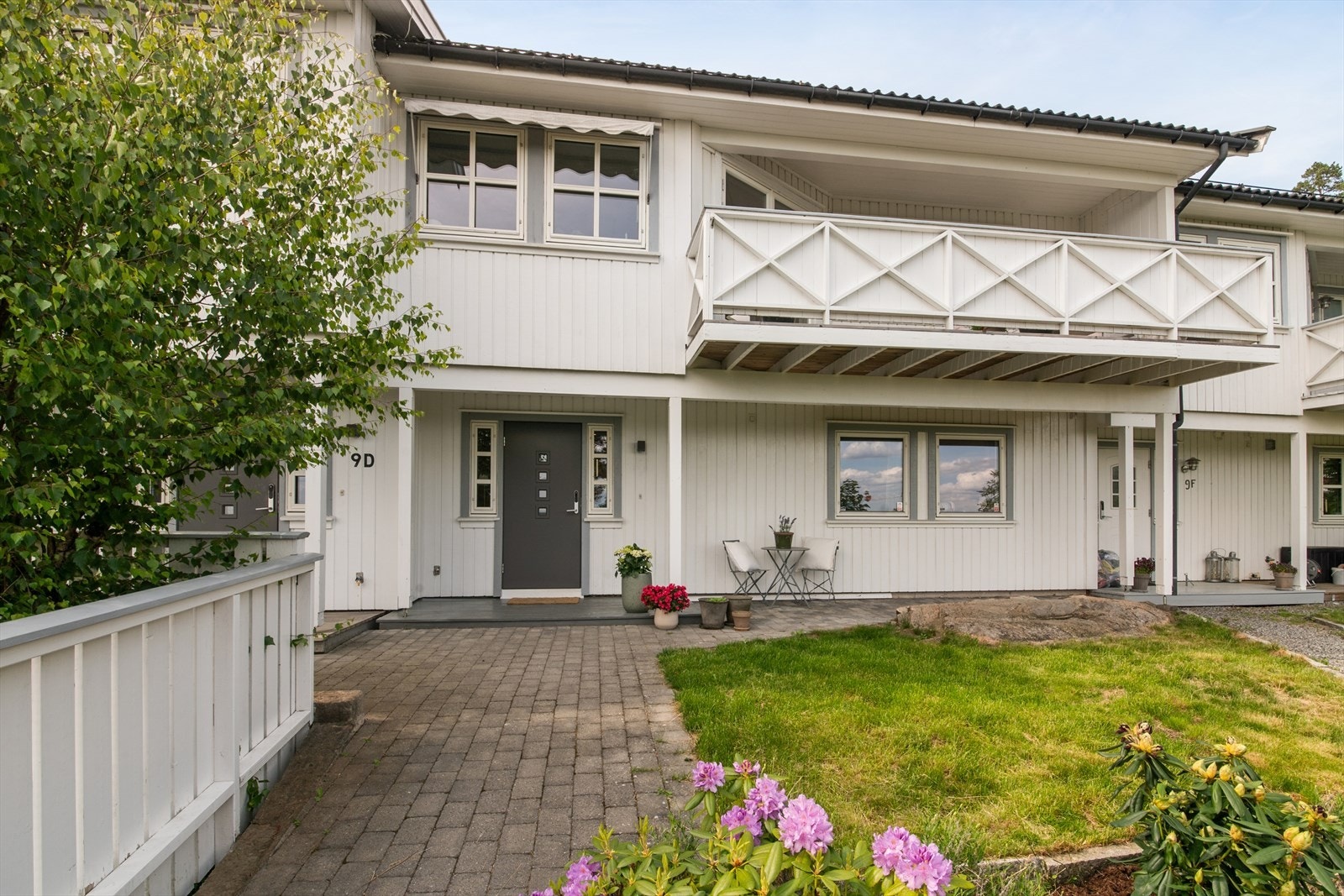 Familievennlig rekkehus over to plan Galleribilde