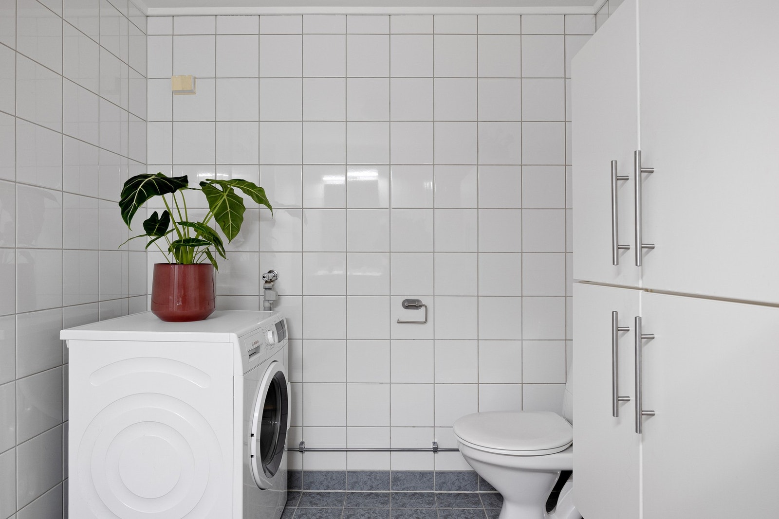 Bad med flislagte overflater. Galleribilde