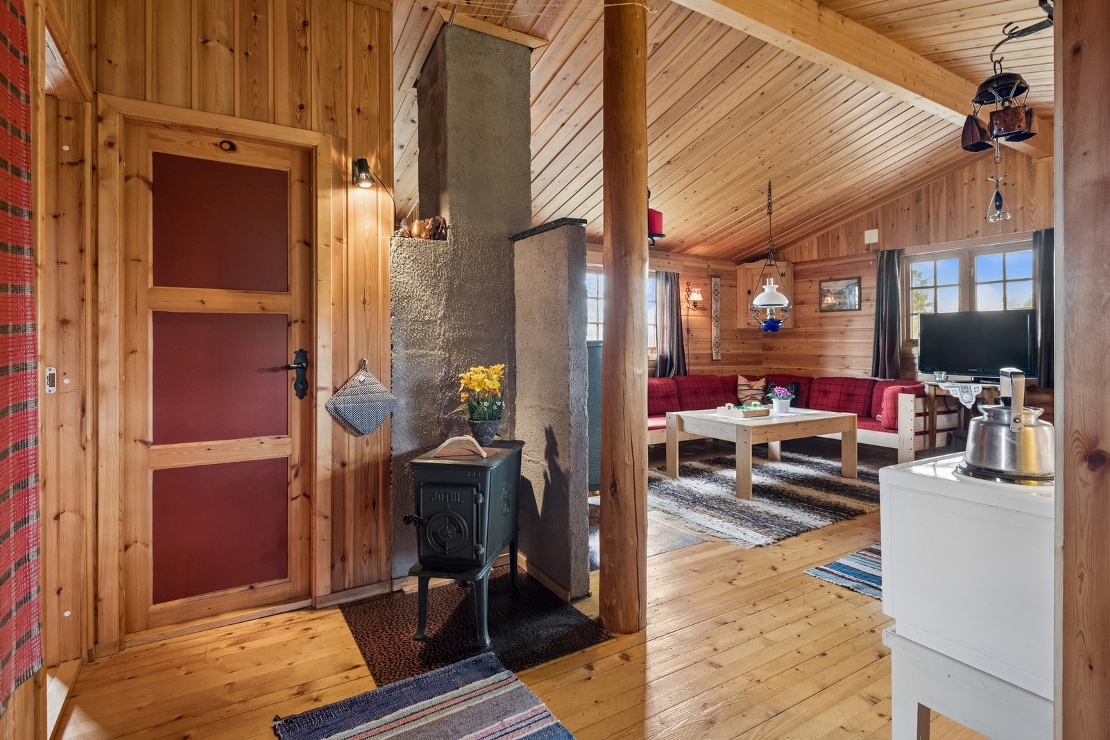 Gangen har også vedfyring. Galleribilde