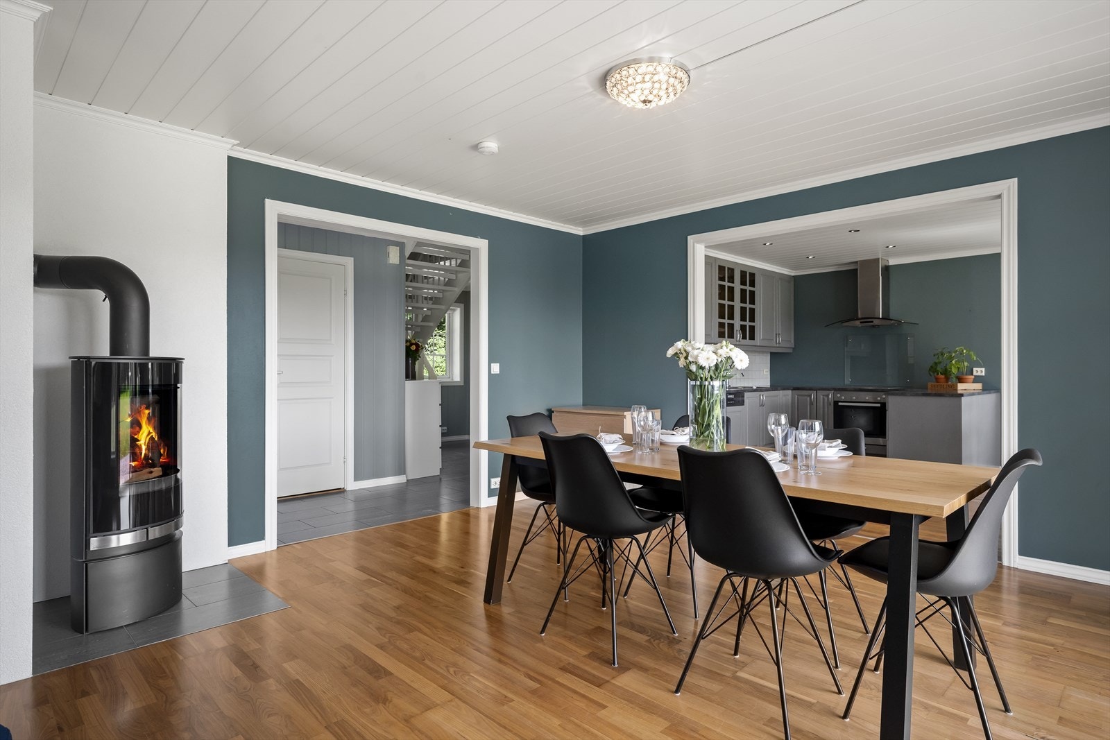 Vedovn for varme og hygge Galleribilde