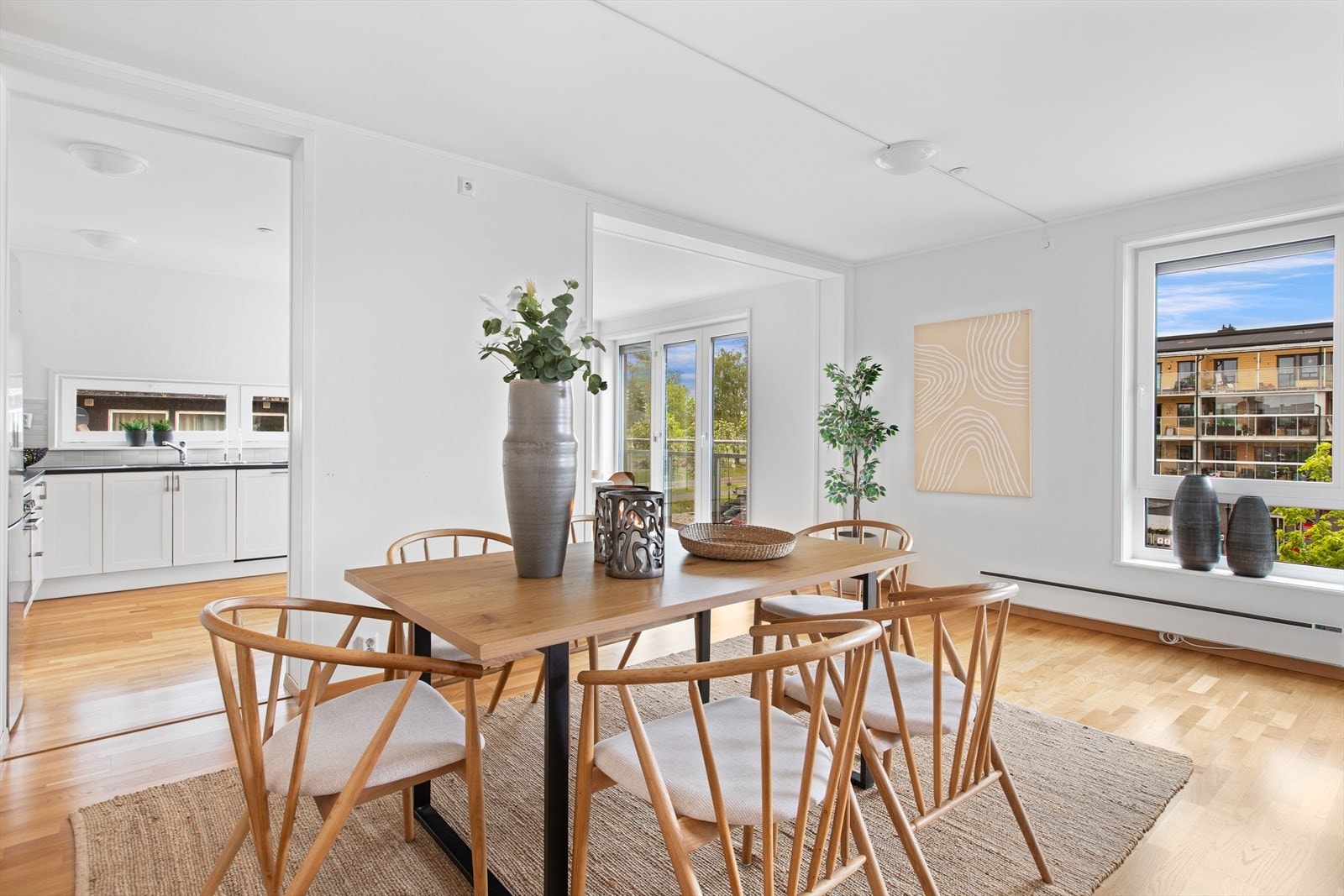 Her kan du invitere familie og venner til et hyggelig måltid! Galleribilde