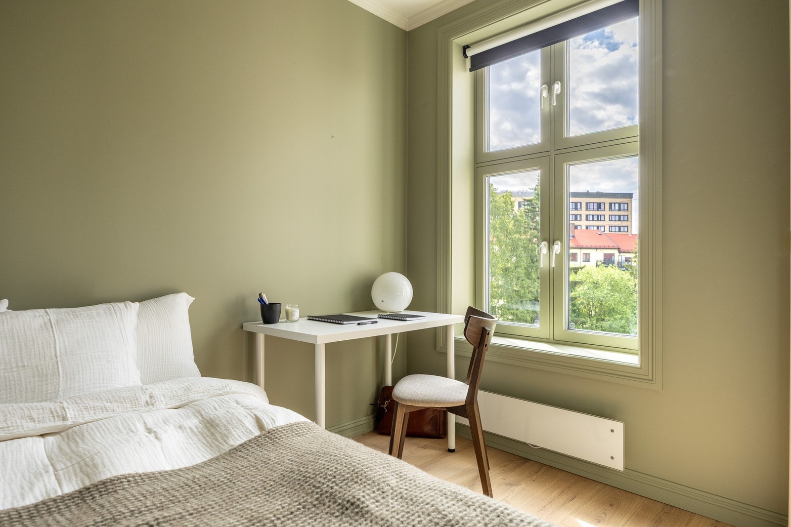 Perfekt rom til gjester, barn eller hjemmekontor. Galleribilde