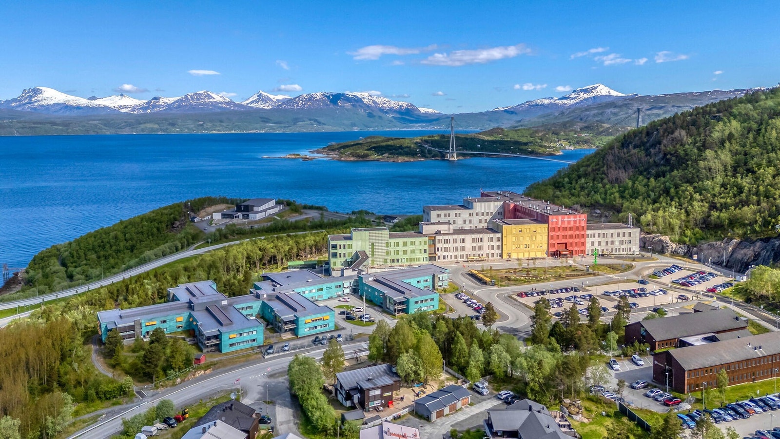 Kort avstand til det nye sykehuset i Narvik. Galleribilde