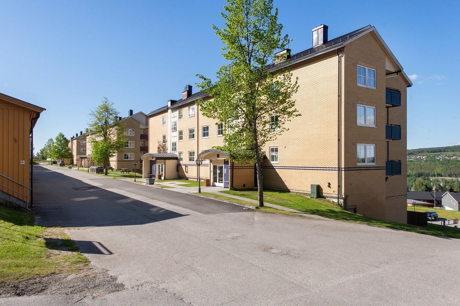 Eiendommen ligger fint til øverst i Skriverskogen. Galleribilde