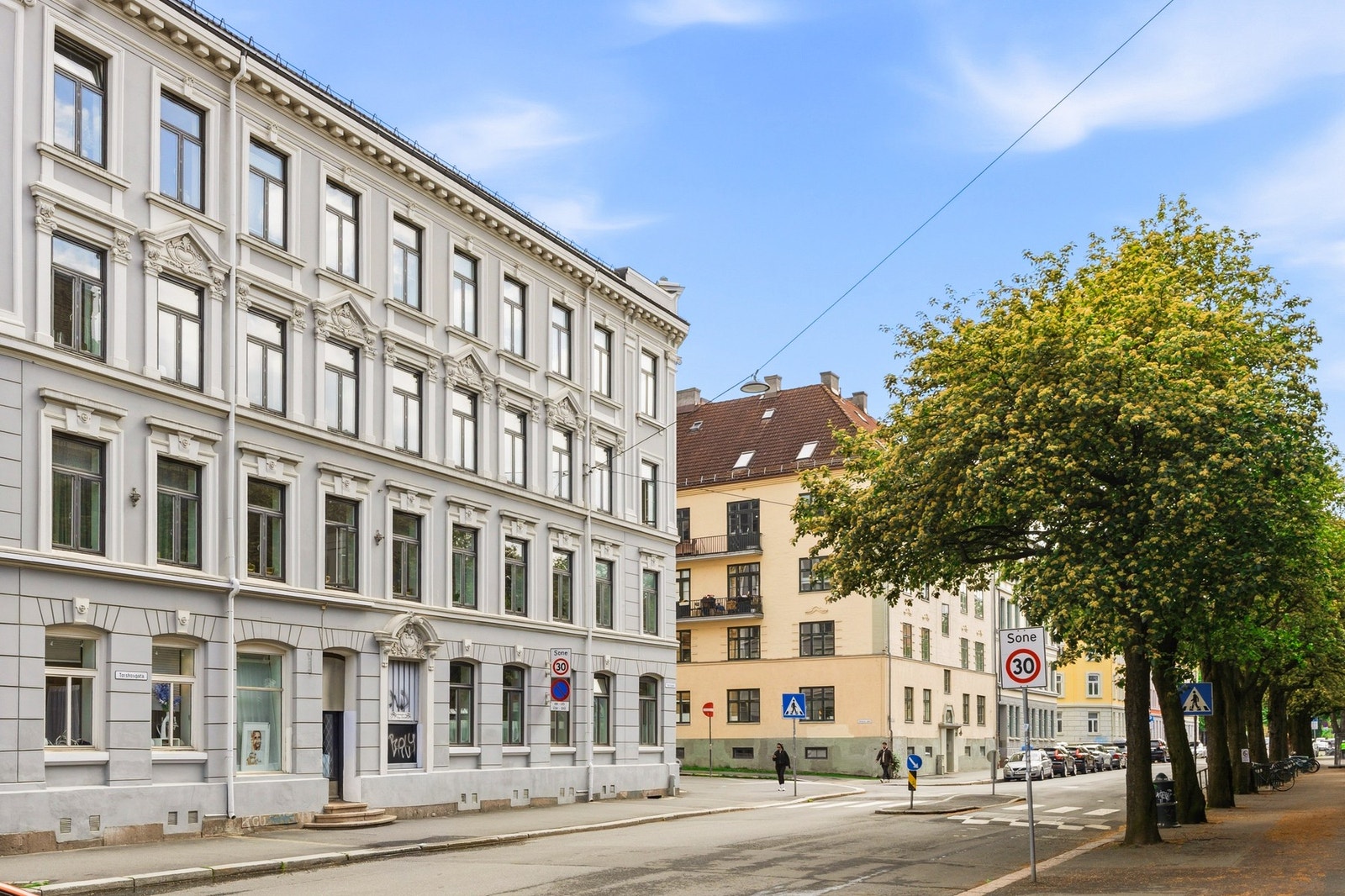 Fasade Torshovgata 8. Galleribilde