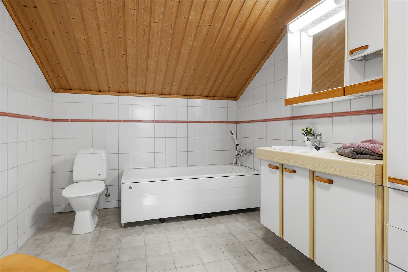 Bad/wc i 2. etg. Galleribilde