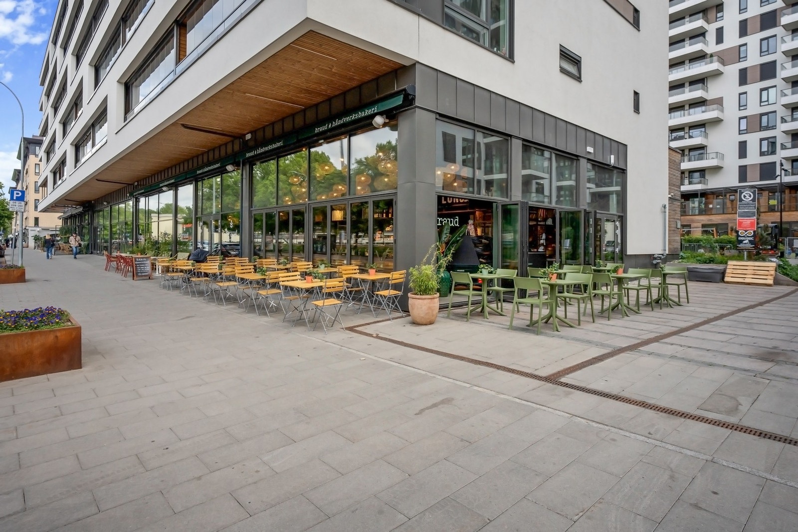 Kort gangavstand til en rekke hyggelige kafféer som Braud og Kaffebrenneriet. Galleribilde