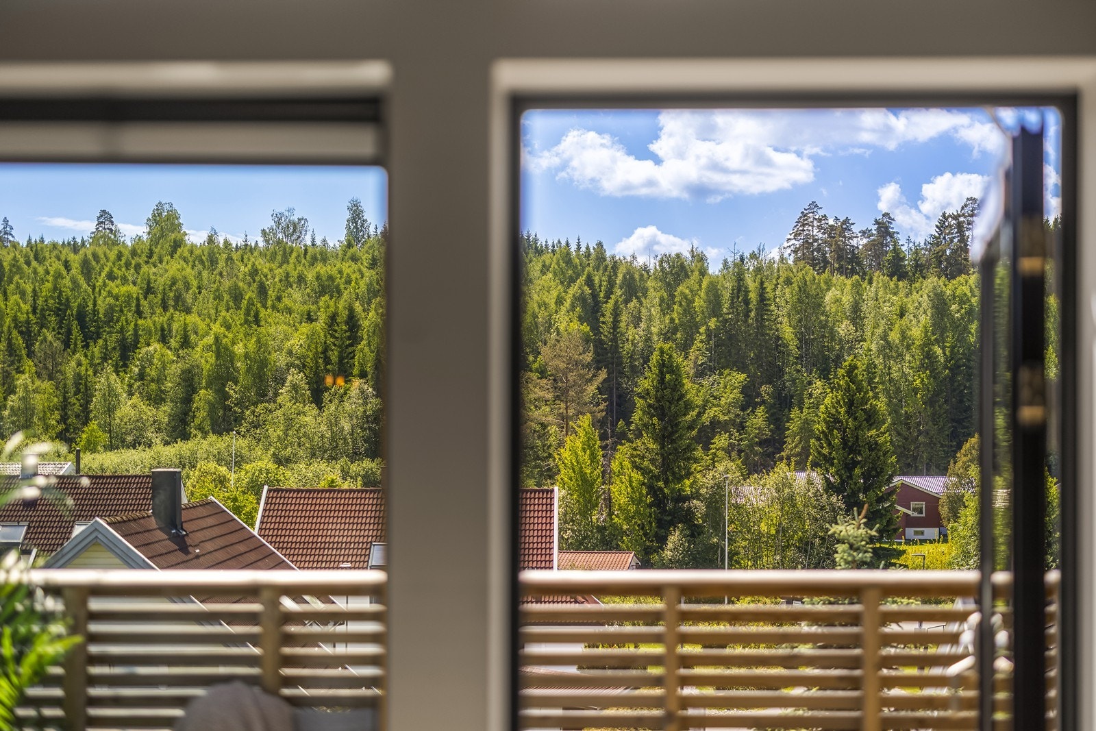 Velkommen til Sloratoppen 60 formidlet av Nordvik v/Håkon Sumstad Andresen! Foto: Fotoetcetera. Galleribilde