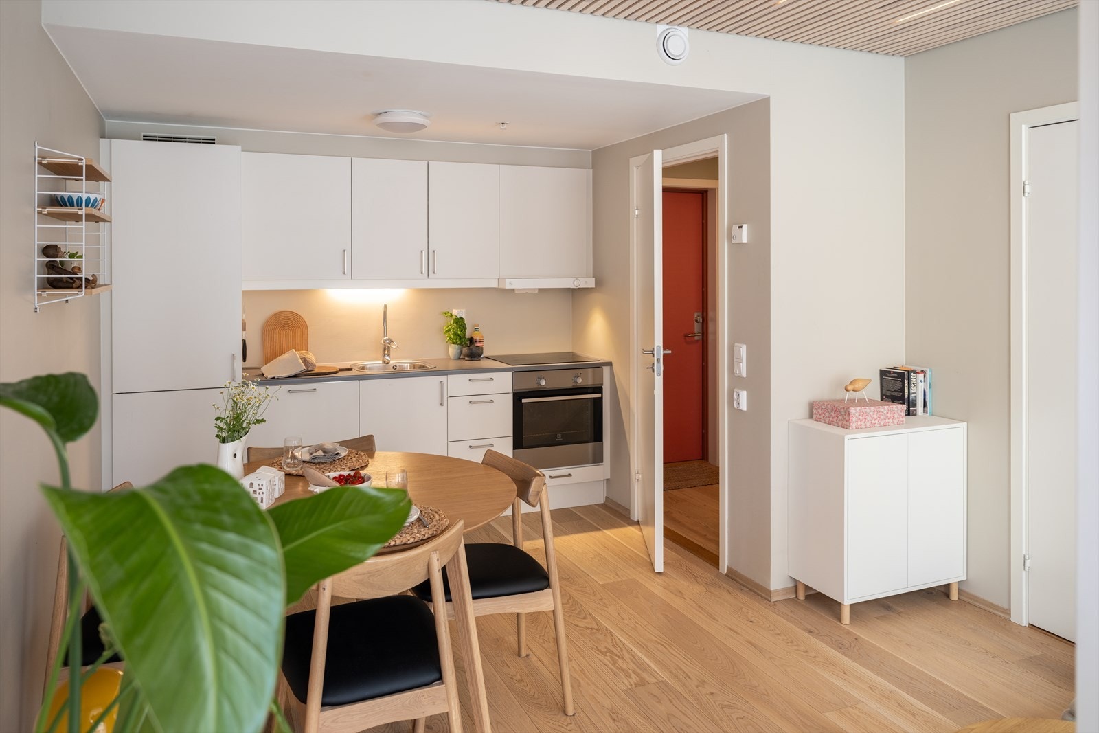 Leiligheten disponerer en ekstern bod på 5m² med god plass til ekstra oppbevaring. Galleribilde