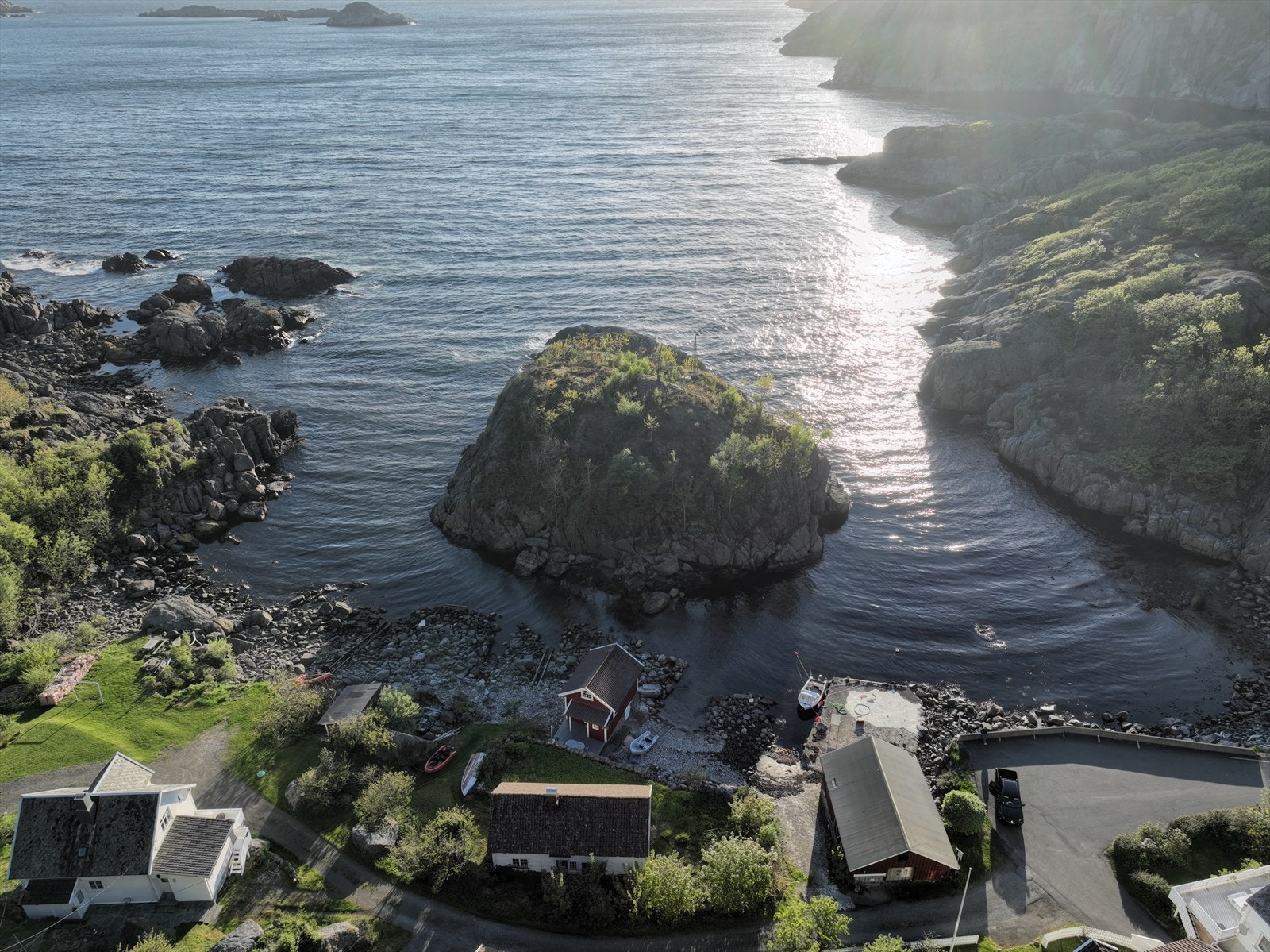 Til eiendommen følger det med båtfeste. Galleribilde