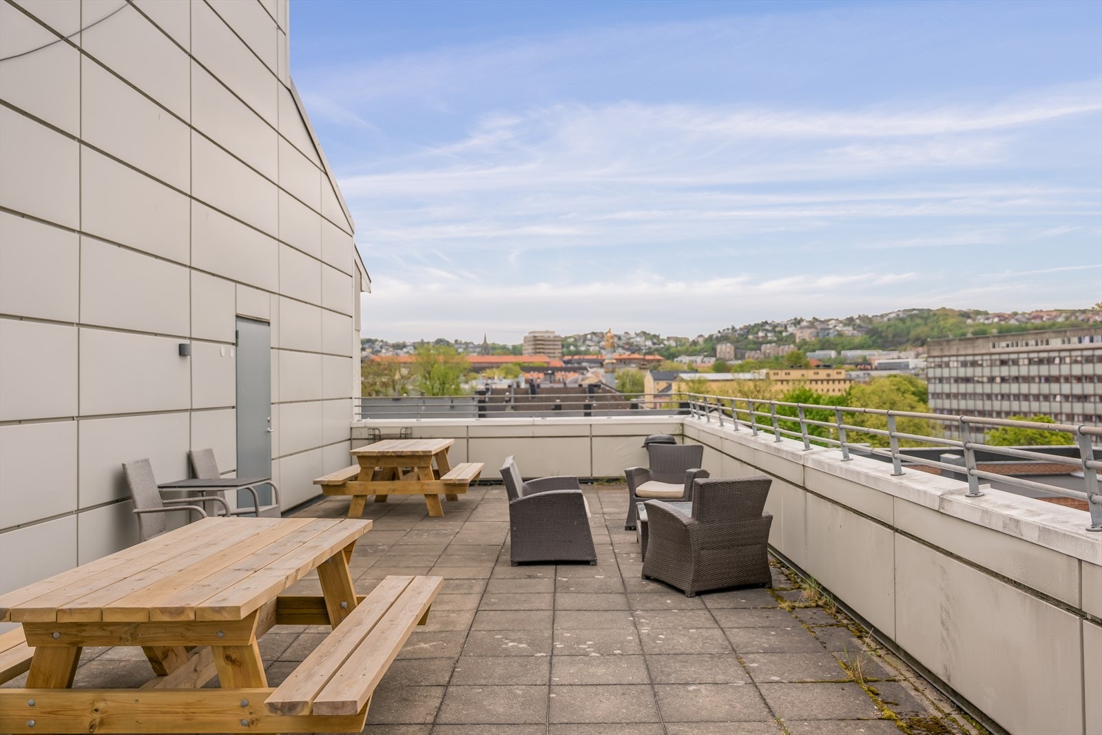 Sameiet har en felles takterrasse som beboerne kan benytte. Galleribilde