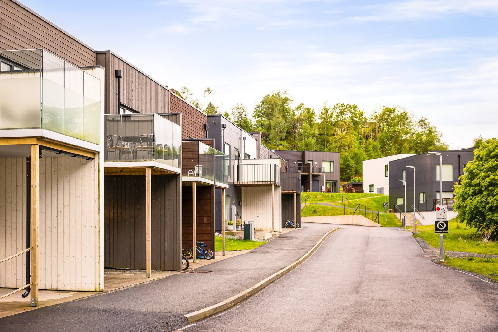 - Boligsameiet Mjølkeråen hage ligger i bydel Åsane. En kort bil eller busstur unna finner du alle servicetilbudene Åsane har å by på - Galleribilde