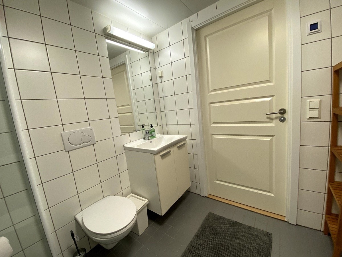 Romslig moderne bad Galleribilde