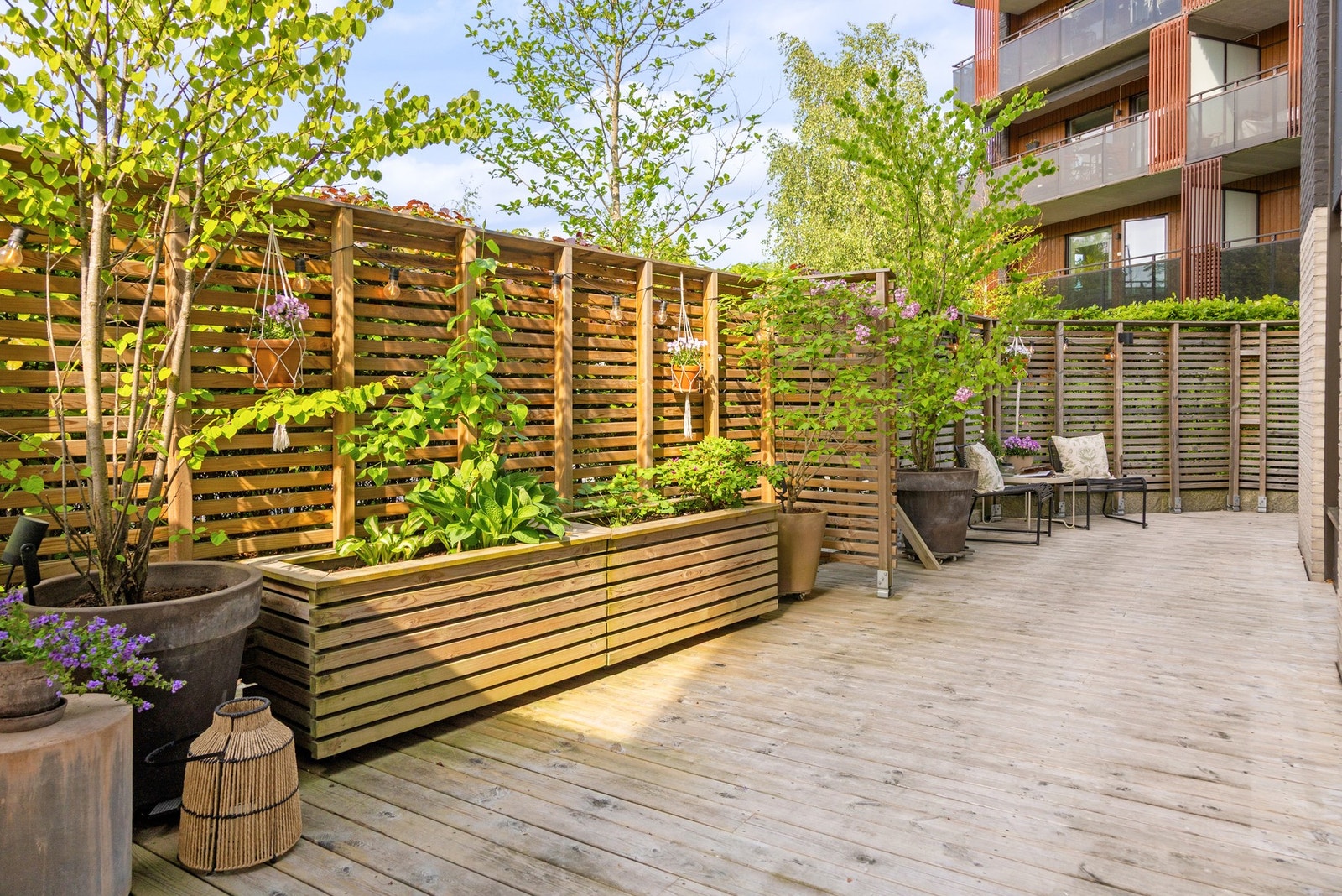 Har du grønne fingre er dette et ypperlig sted for planter, urter og blomster. Galleribilde