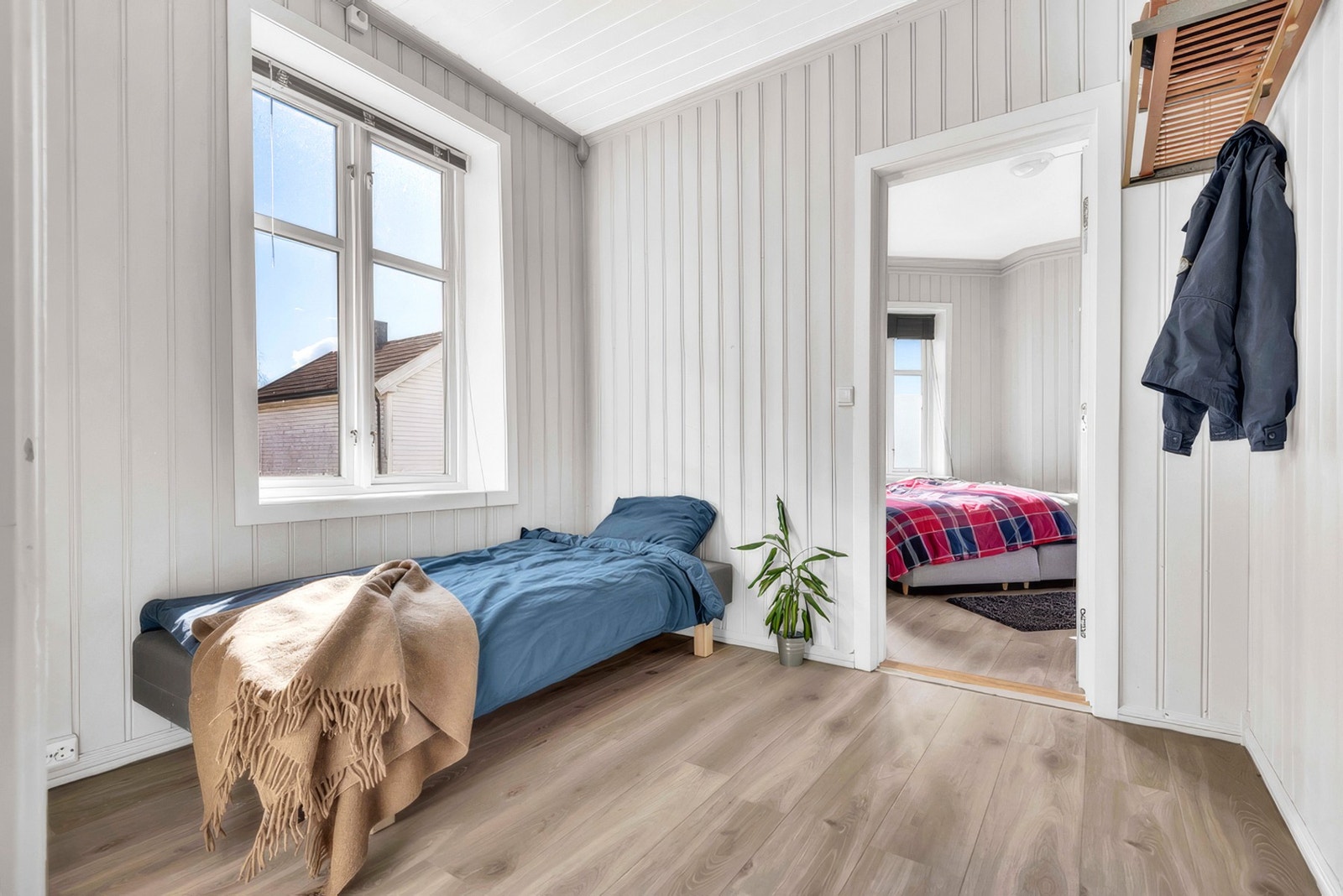 Leilighet 3: Mellomgang mellom stue og gangen. Galleribilde