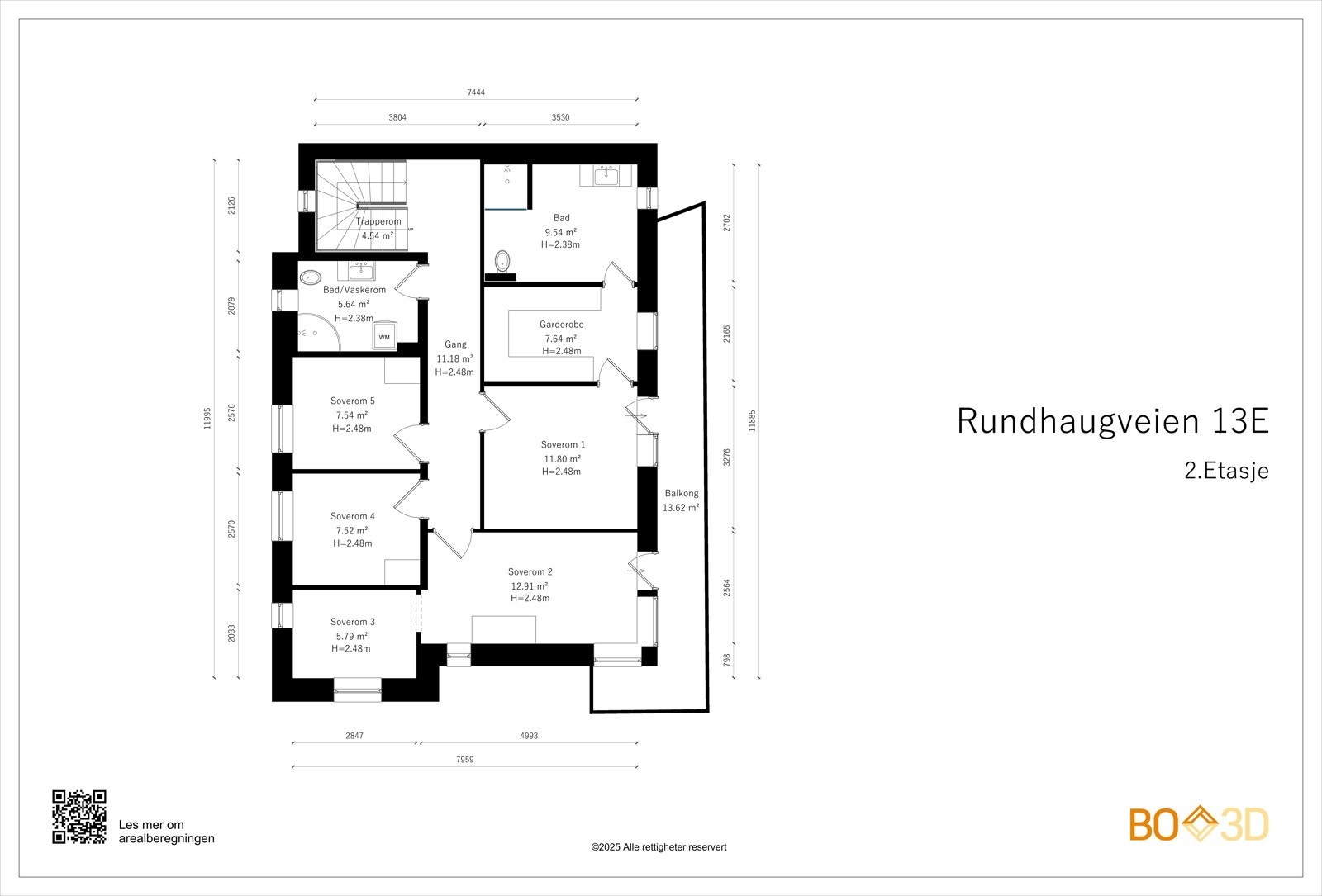 Planskisse. 2.etasje er 90 kvm og har god takhøyde på 2,48 meter. Etasjen er innredet med 5 soverom, hovedsoverommet har egen walk-in-garderobe, 2 bad og gang. Galleribilde