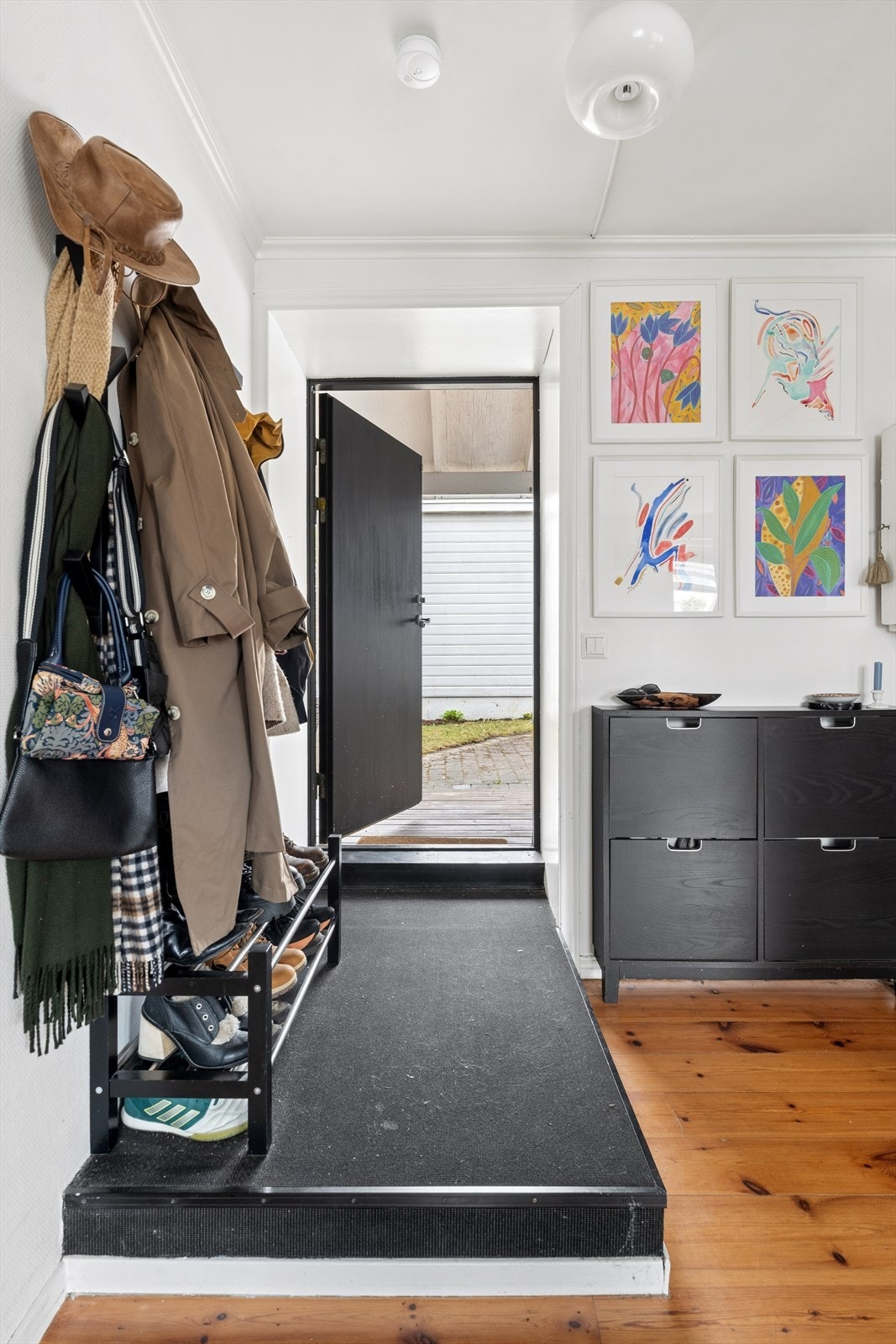 Her ønskes du velkommen inn! Galleribilde