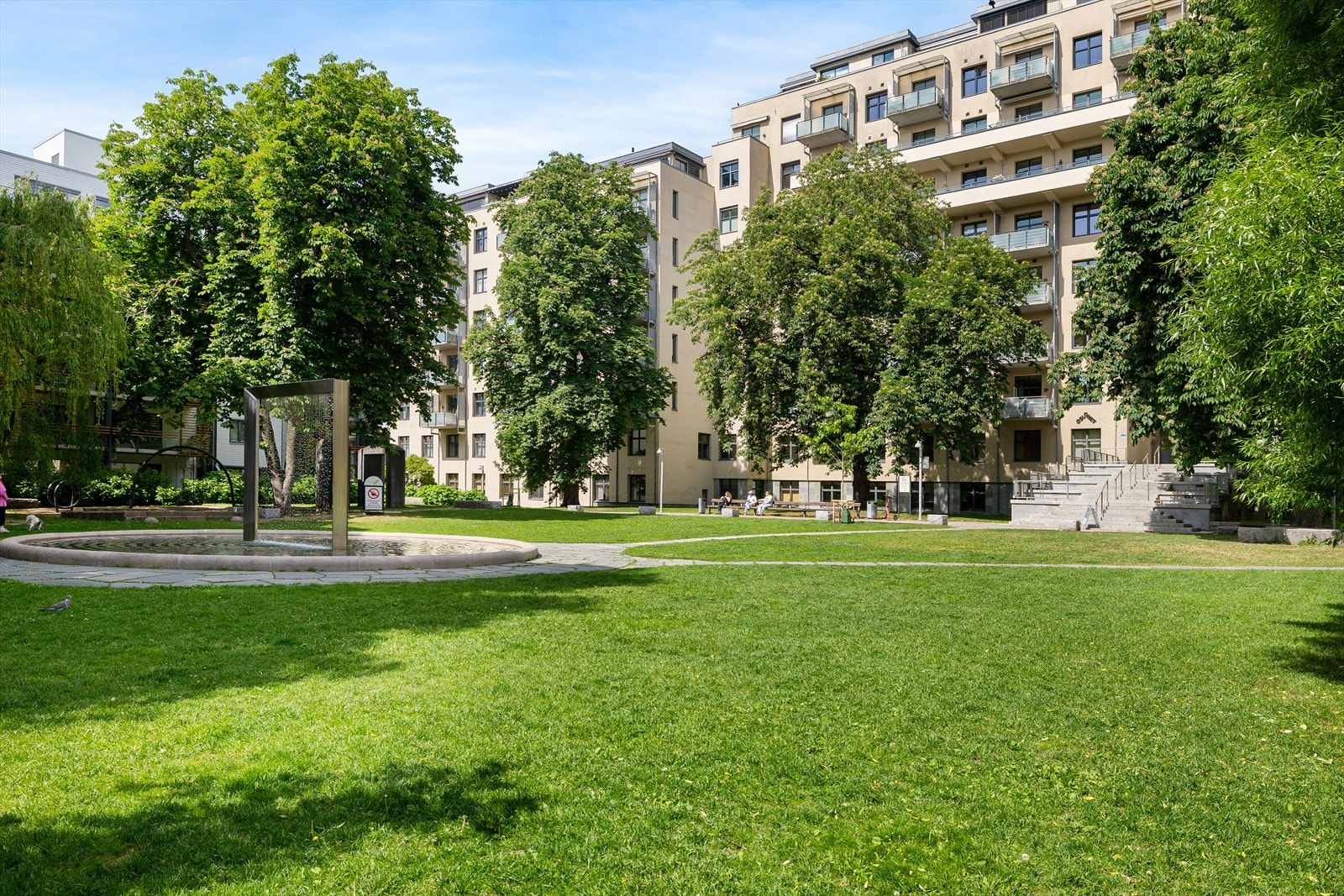 Pilestredet Park ble tildelt prisen for god byarkitektur av Oslo by i 2005. I 2007 ble Pilestredet Park tildelt Statens Byggeskikkpris. Pilestredet Park er et byøkologisk prosjekt, med store grøntområder. Galleribilde