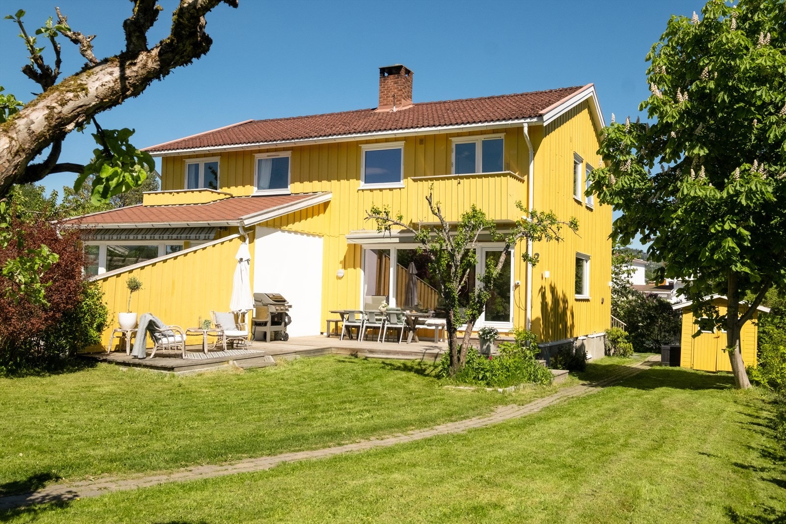 Innholdsrik tomannsbolig med attraktiv beliggenhet- Stor, barnevennlig og solrik tomt. Foto: Øivind Fykse Galleribilde