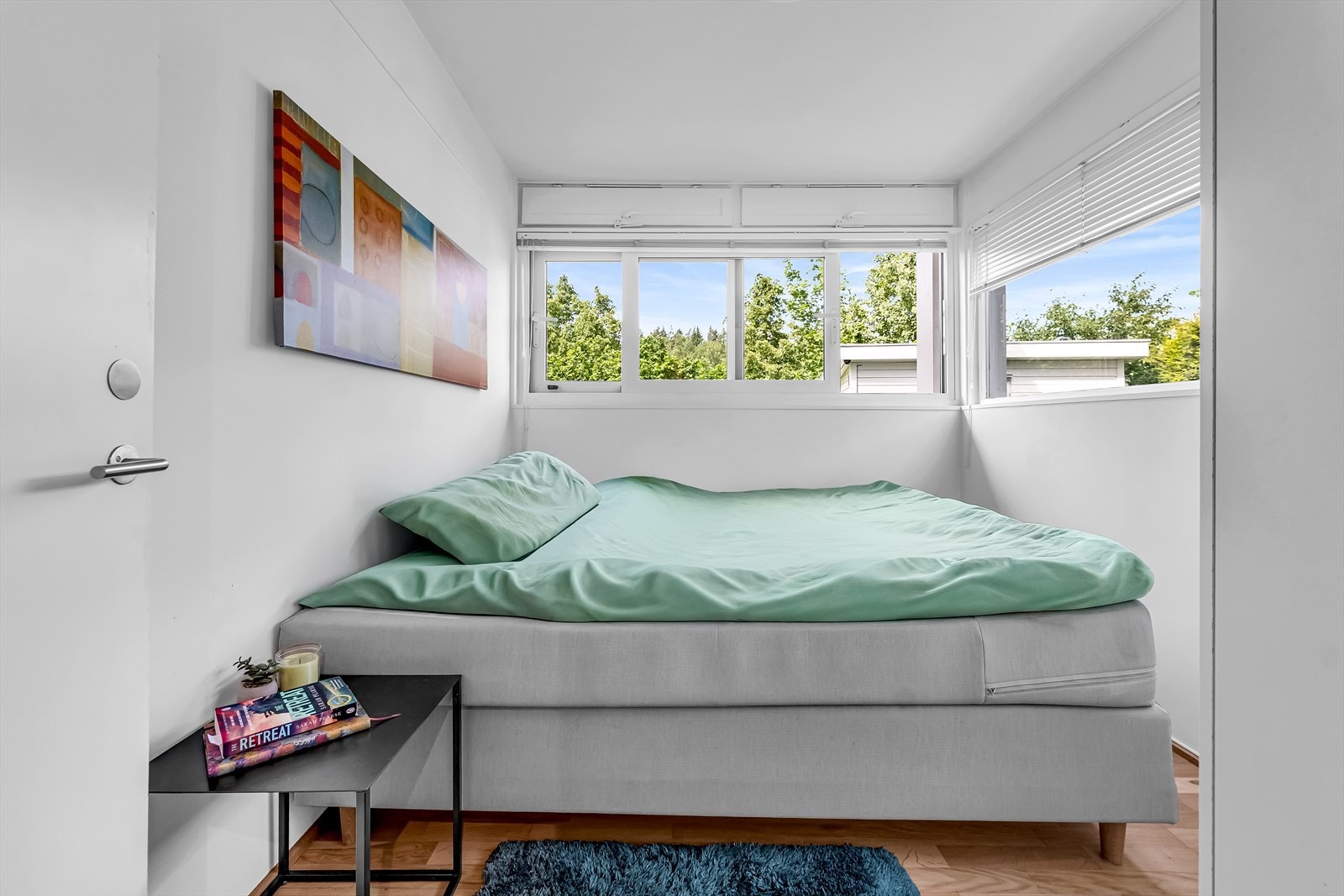 Soverom nr. 1. Det ene soverommet i hybel var opprinnelig bod, og er ikke bruksendret fra tilleggsdel til hoveddel og derav ikke godkjent for varig opphold. Galleribilde