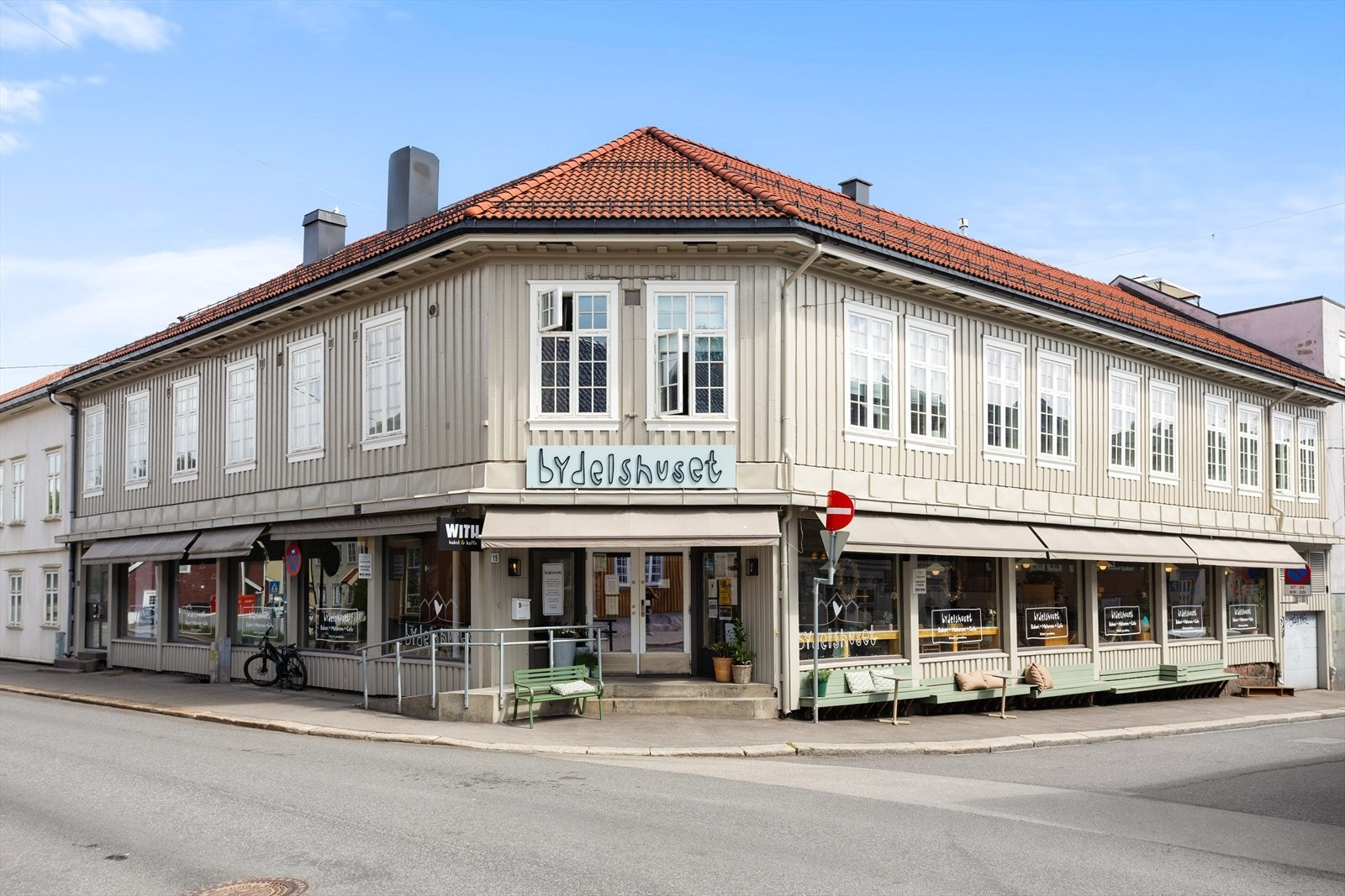 Her bor du med umiddelbar nærhet til byens fasiliteter. Galleribilde