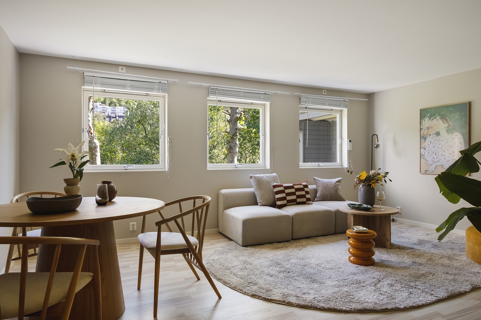 Her er det også god plass til å innrede med både sofa- og sittegruppe Galleribilde