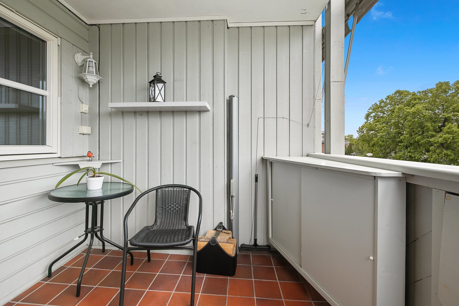 Veranda i 1. etasje Galleribilde