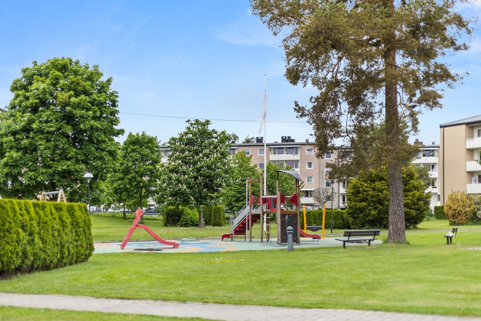 Lekeplass i nærheten Galleribilde