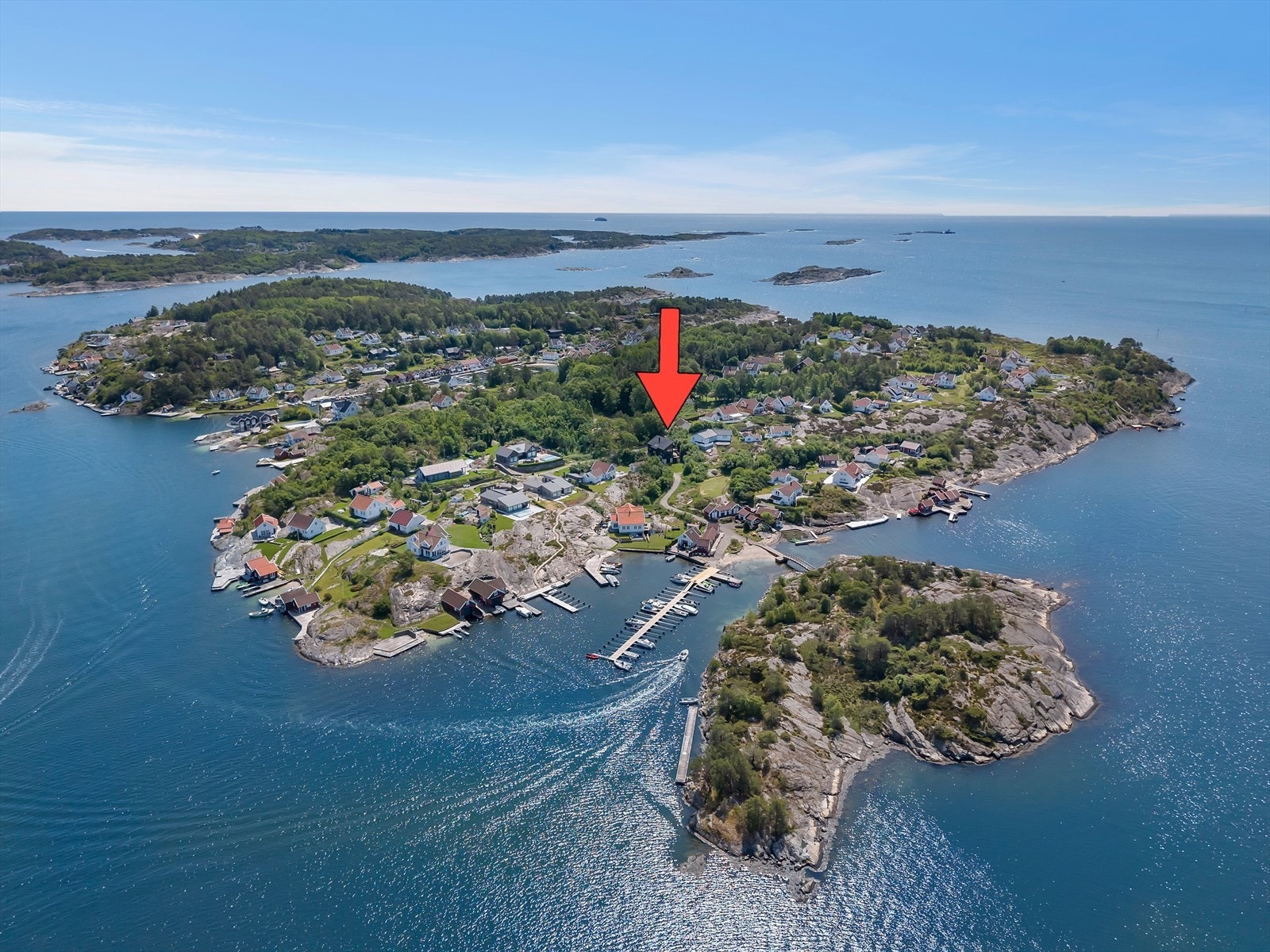 Eiendomsmegler Norge/ Jon A Røsstad presenterer Herøya 72 Galleribilde