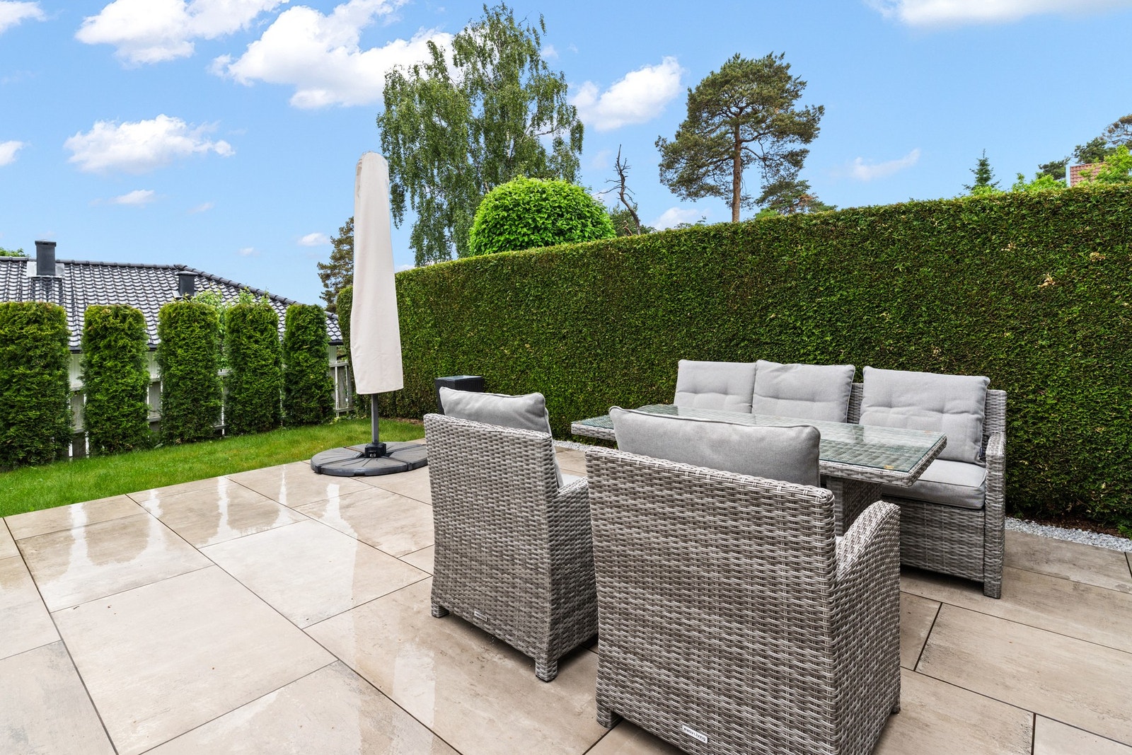 Her ligger alt til rette for hyggelige sommerdager med familie og venner. Galleribilde