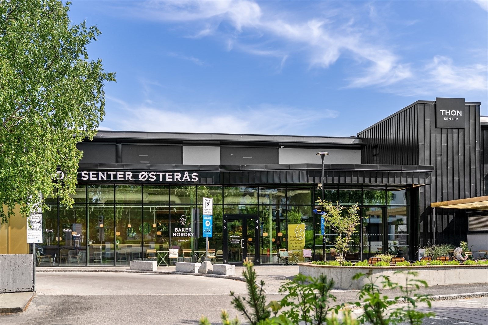 15 butikker, treningssenter og ulikt helsetilbud Galleribilde