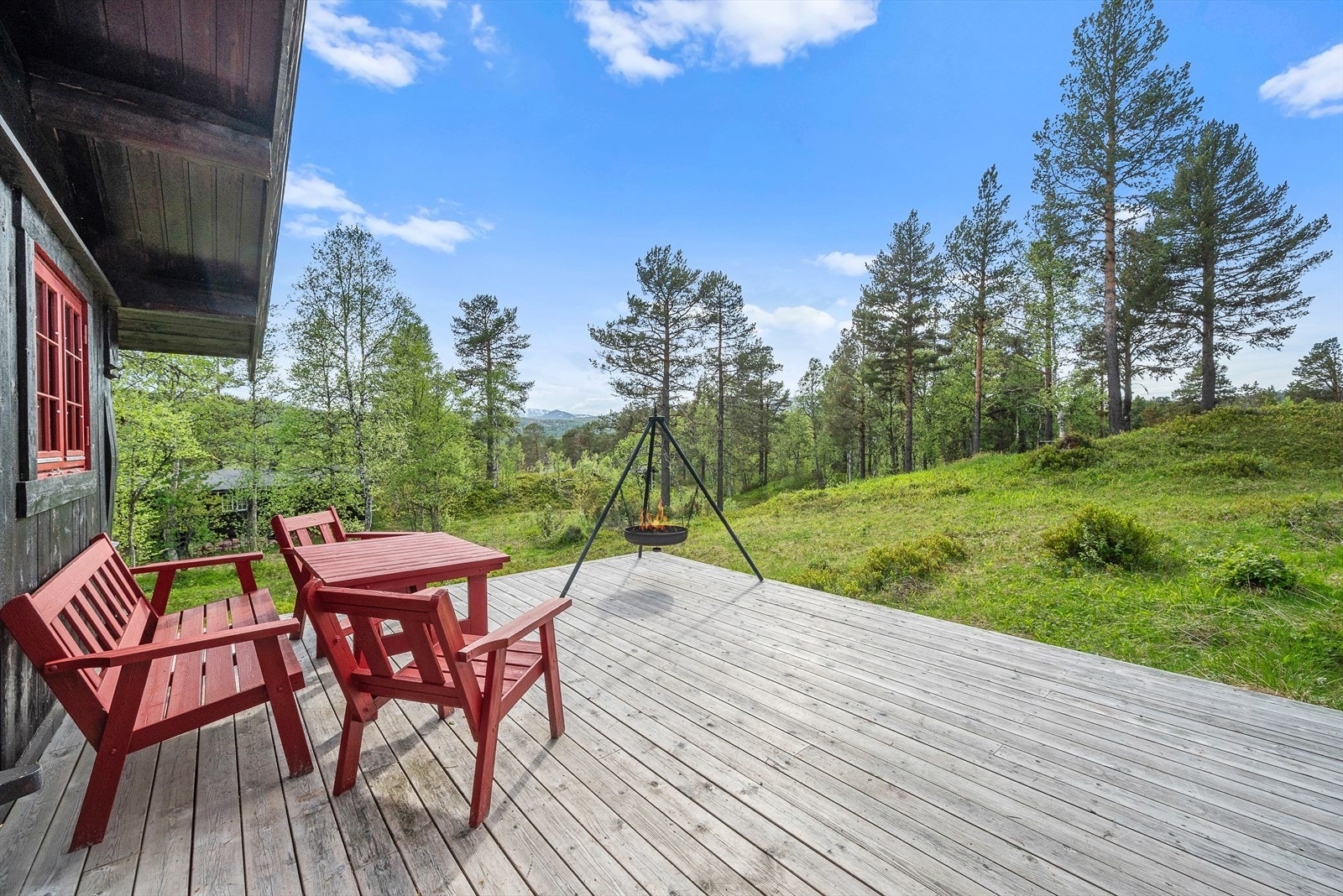 Stor terrasse med lang solgang Galleribilde
