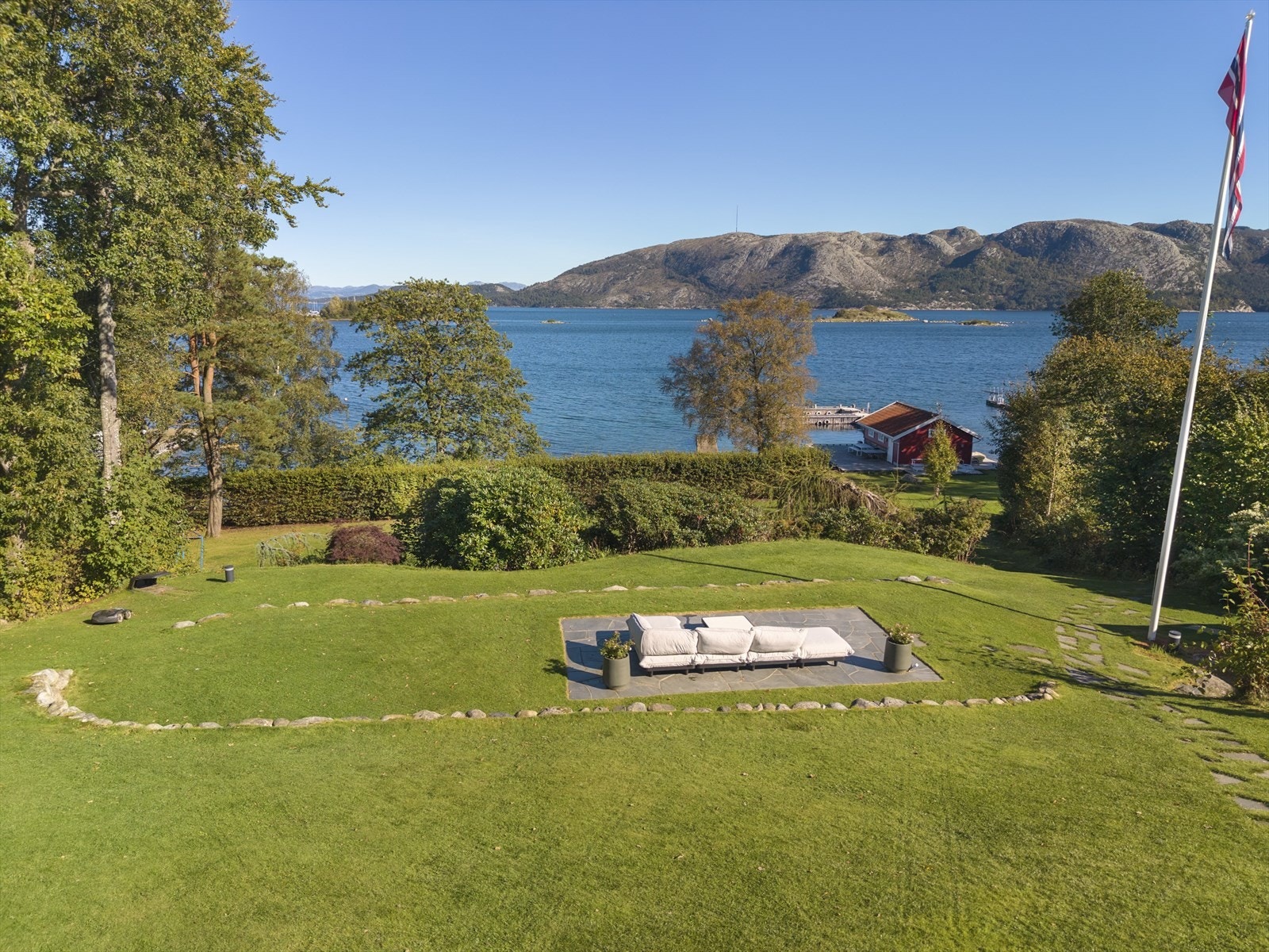 Her er det rikelig med plass for utendørs aktiviteter og rekreasjon. Galleribilde