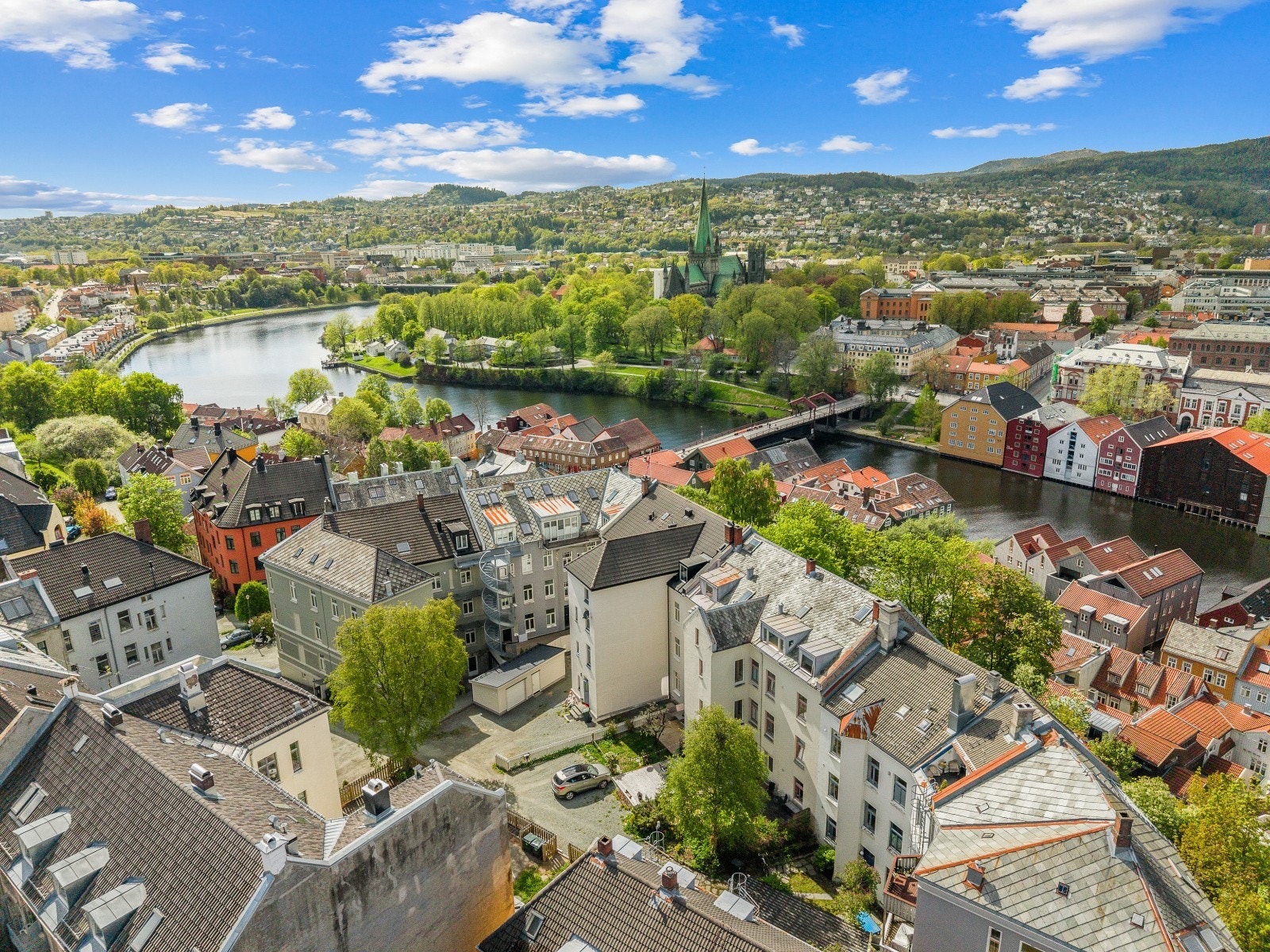 En svært sentral beliggenhet i et svært ettertraktet, men rolig boområde som fanger sjelen av Trondheim. Galleribilde